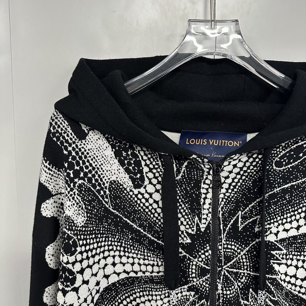 Louis Vuitton louis vuitton black and white hoodie Size US XS / EU 42 / 0 - 3 Thumbnail