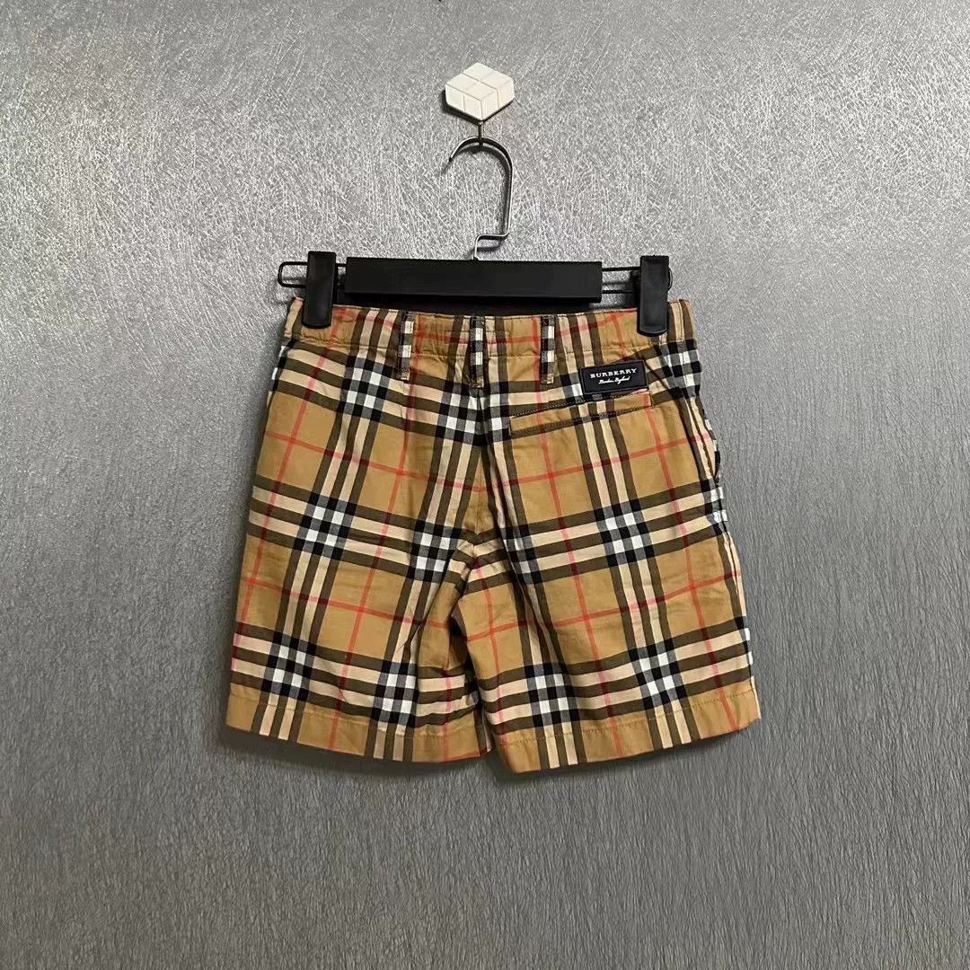 Burberry burberry plaid shorts size 6 like new Size 26" / US 2 / IT 38 - 2 Thumbnail