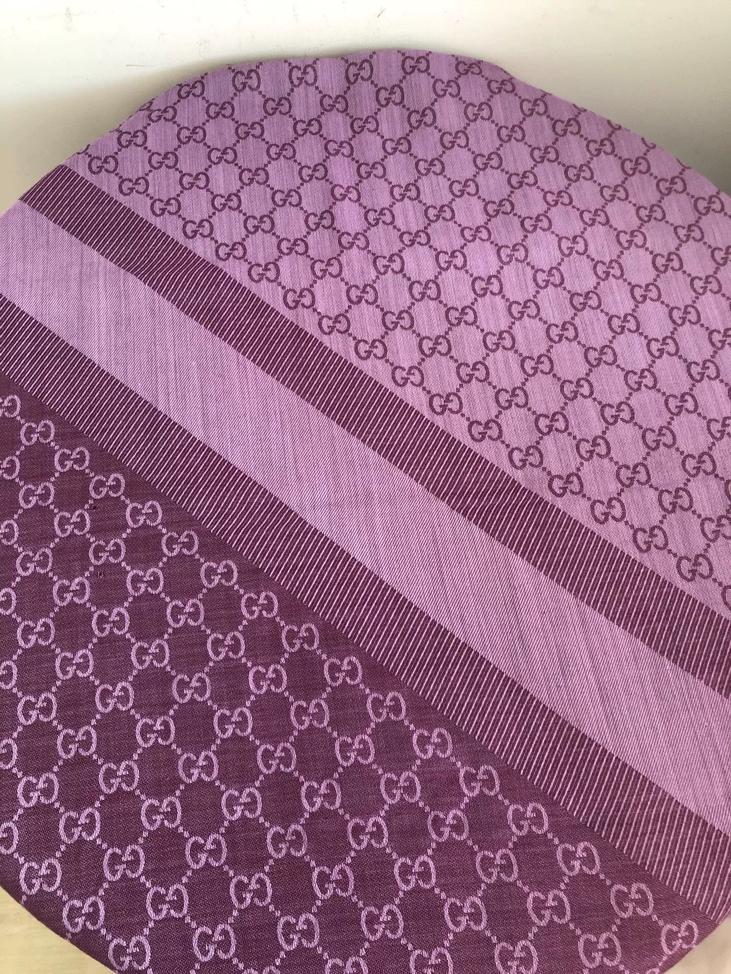Gucci Gucci Cashmere Silk Scarf in Purple Size ONE SIZE - 3 Thumbnail