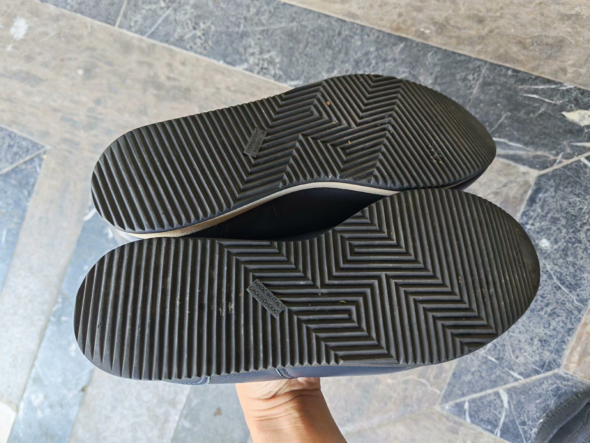 Hermes Hermes Casual Shoes for Sale Size US 10 / EU 43 - 5 Thumbnail