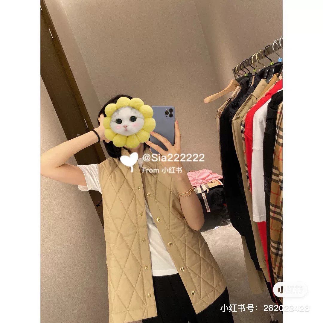Burberry Burberry Khaki Quilted Reversible Vest Size US M / EU 48-50 / 2 - 6 Thumbnail