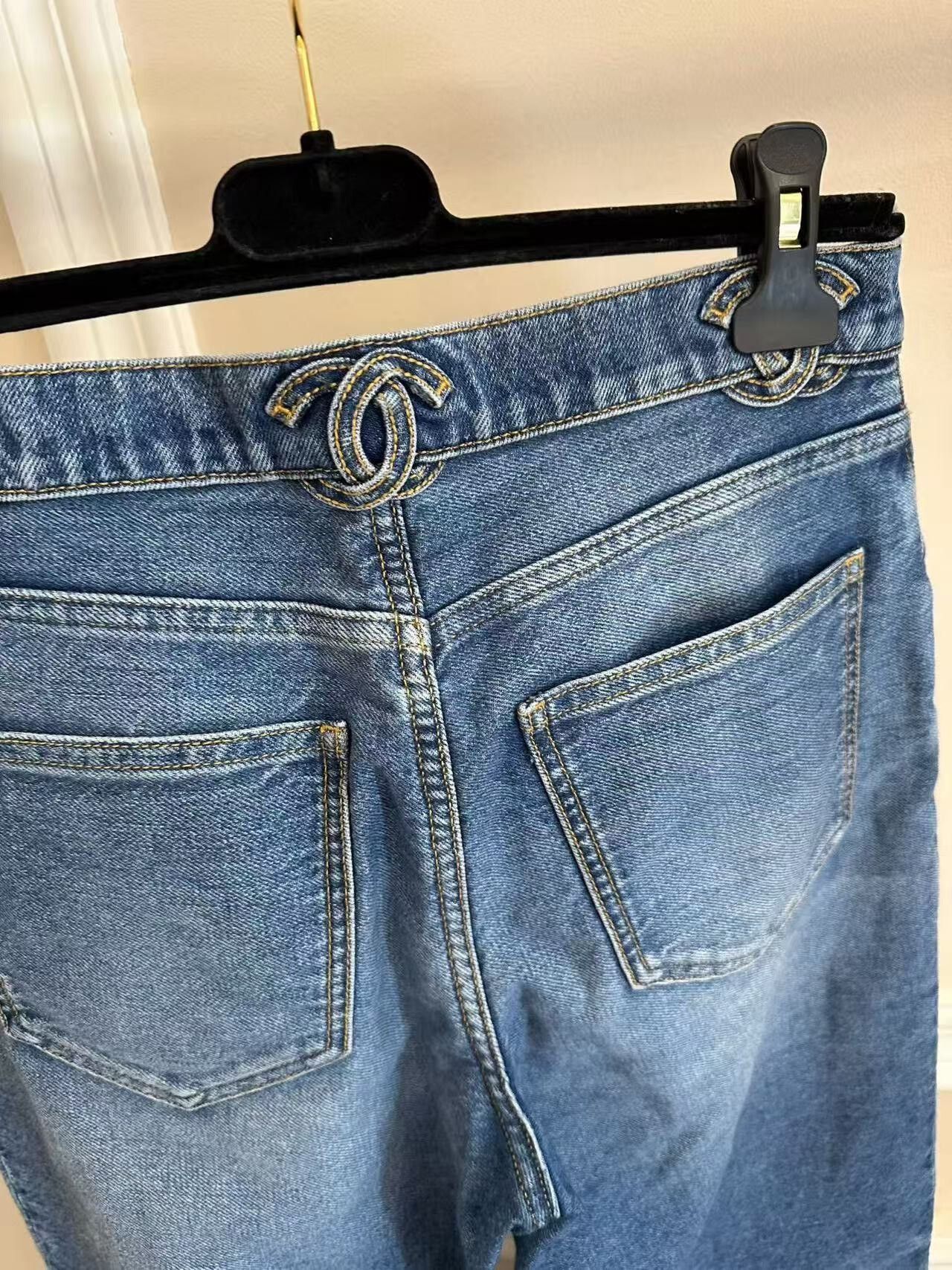 Chanel Chanel 24S Double C Logo Straight Jeans Size 28" / US 6 / IT 42 - 3 Thumbnail