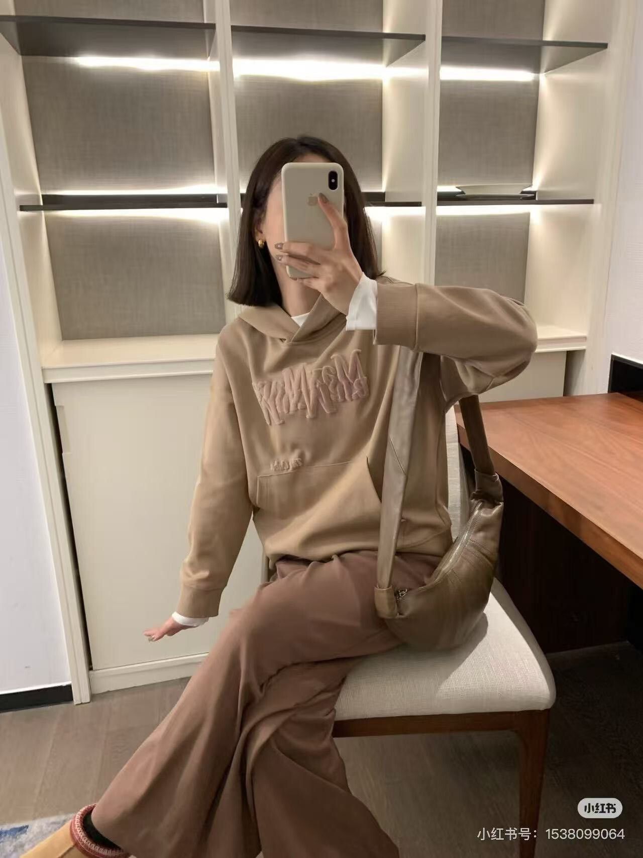 Max Mara Maxmara Popular Camel Hoodie Size XS / US 0-2 / IT 36-38 - 7 Thumbnail