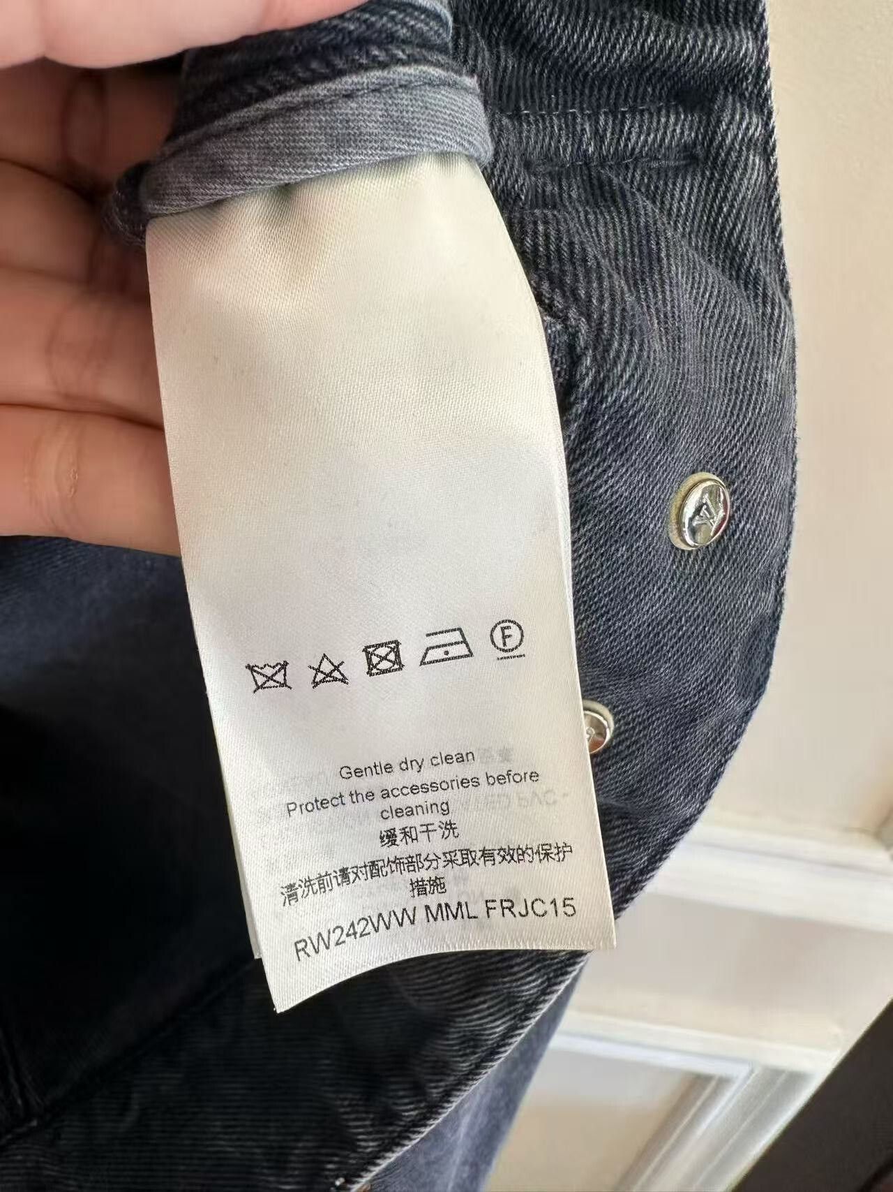 Louis Vuitton LV25 Style Denim Jacket Size XS / US 0-2 / IT 36-38 - 6 Thumbnail
