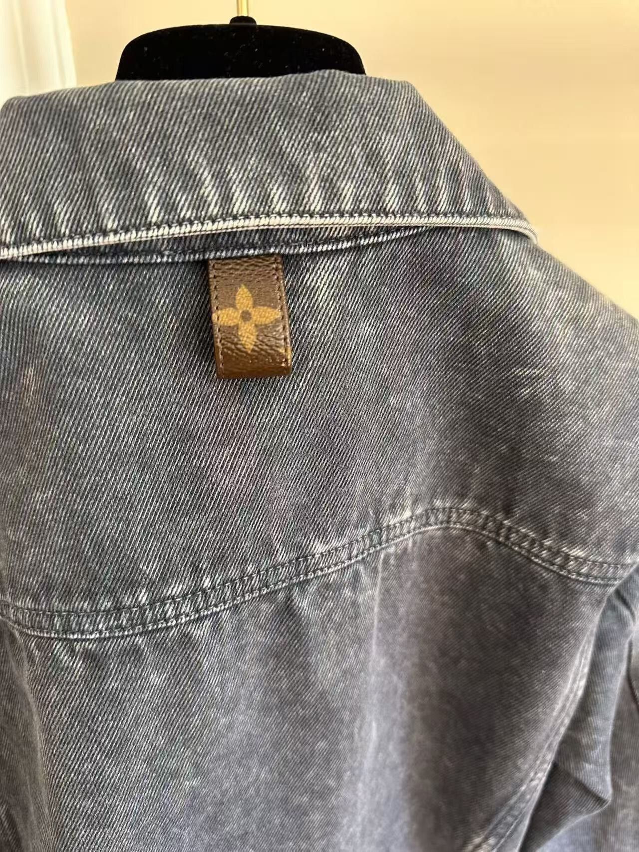 Louis Vuitton LV25 Style Denim Jacket Size XS / US 0-2 / IT 36-38 - 3 Thumbnail