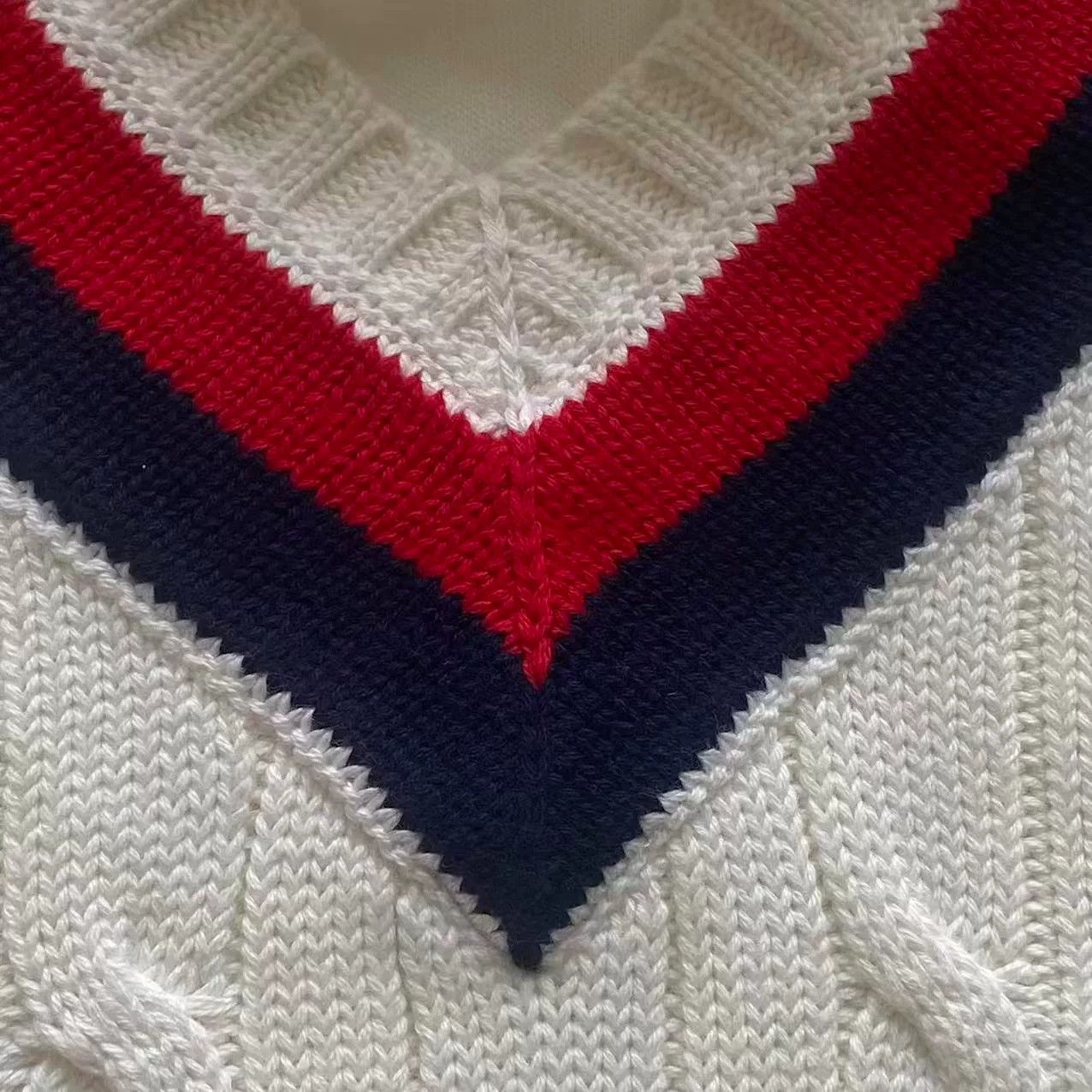 Polo Ralph Lauren Ralph Lauren R.L.F.C. White V-Neck Knit Size US M / EU 48-50 / 2 - 7 Thumbnail