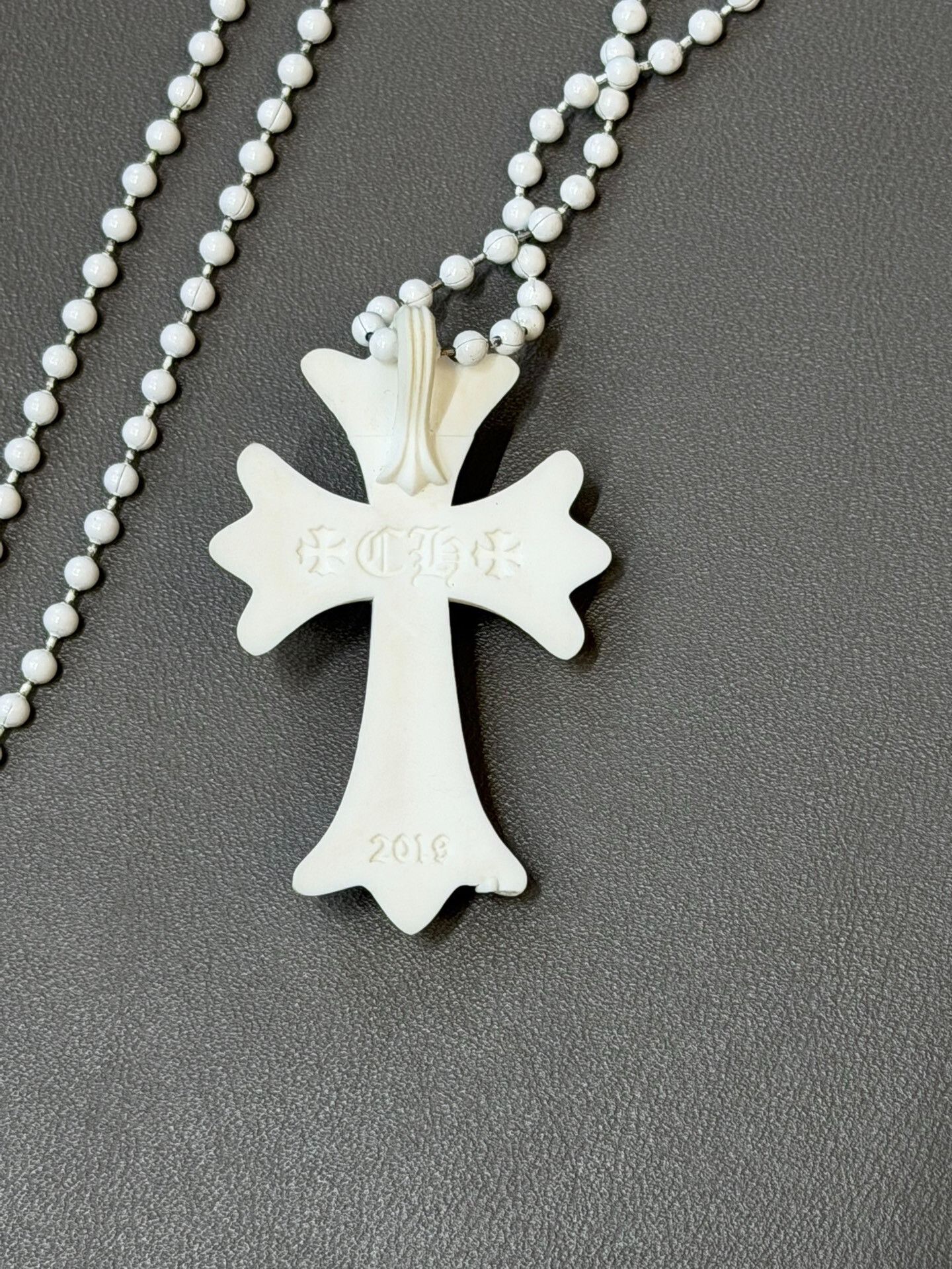 Chrome Hearts Chrome Hearts White Cross Resin Necklace Size ONE SIZE - 2 Thumbnail
