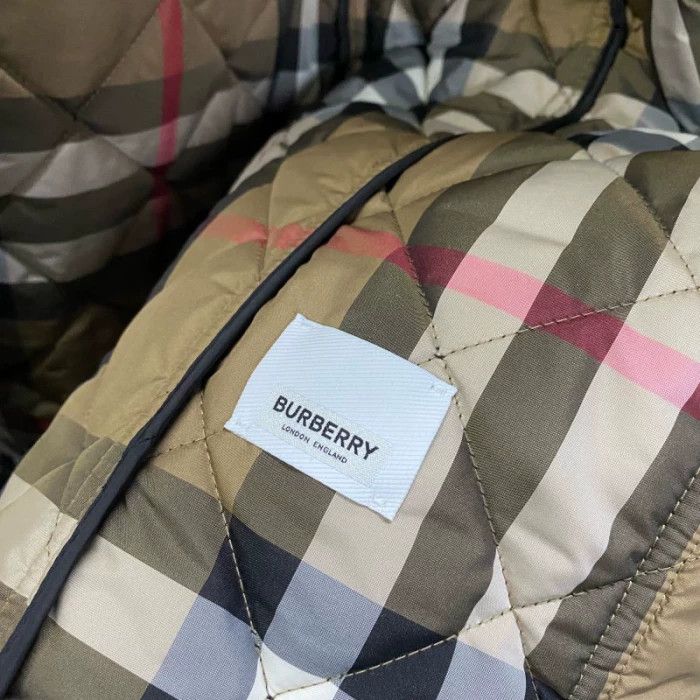 Burberry Burberry Women's Black Coat Size S / US 4 / IT 40 - 6 Thumbnail