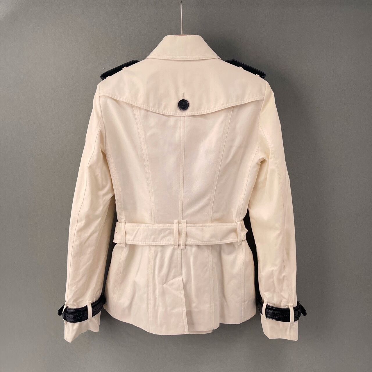 Burberry Burberry White Cotton Trench Coat Size XS / US 0-2 / IT 36-38 - 2 Thumbnail