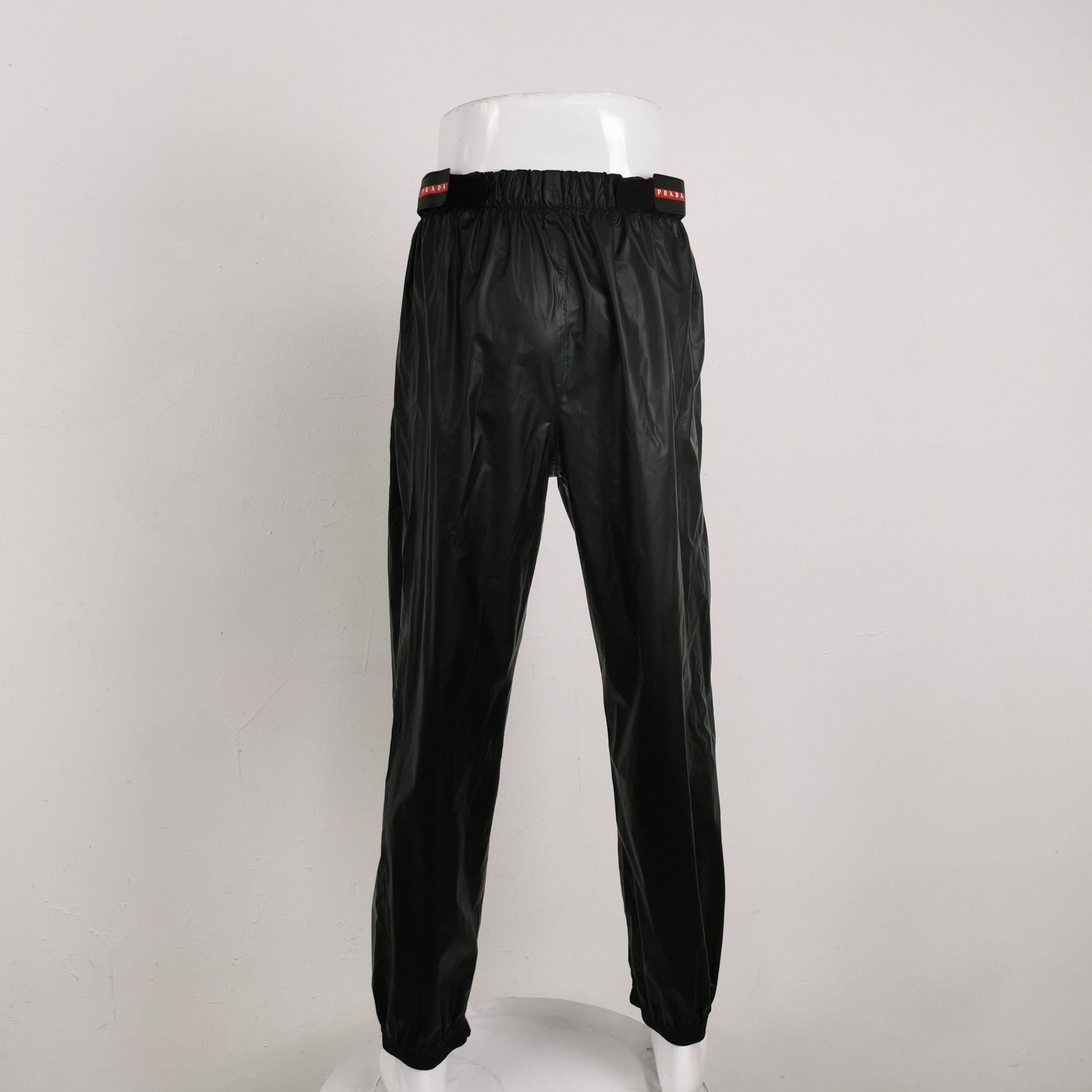 Prada Prada Solid Logo Shorts, Size L Size US 32 / EU 48 - 3 Thumbnail