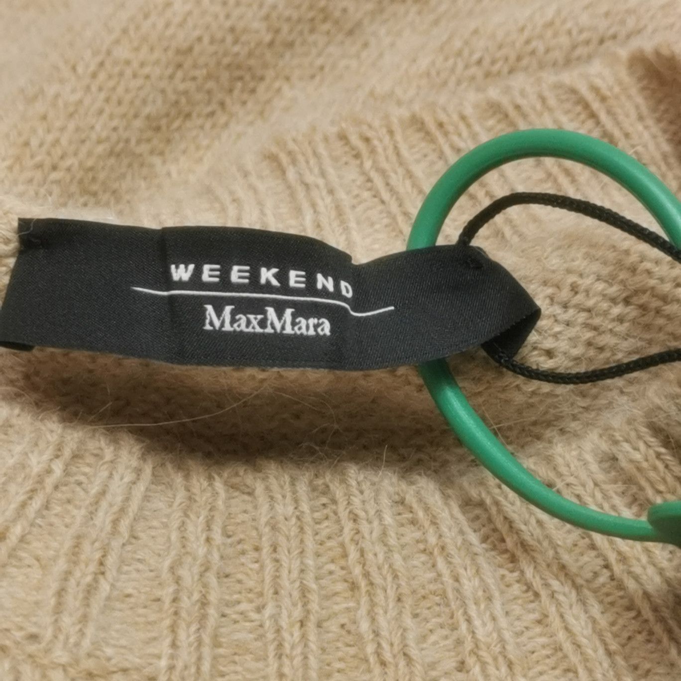Weekend Max Mara Weekend Max Mara Alpaca Wool Blend Logo Sweater XS Size XL / US 12-14 / IT 48-50 - 10 Thumbnail