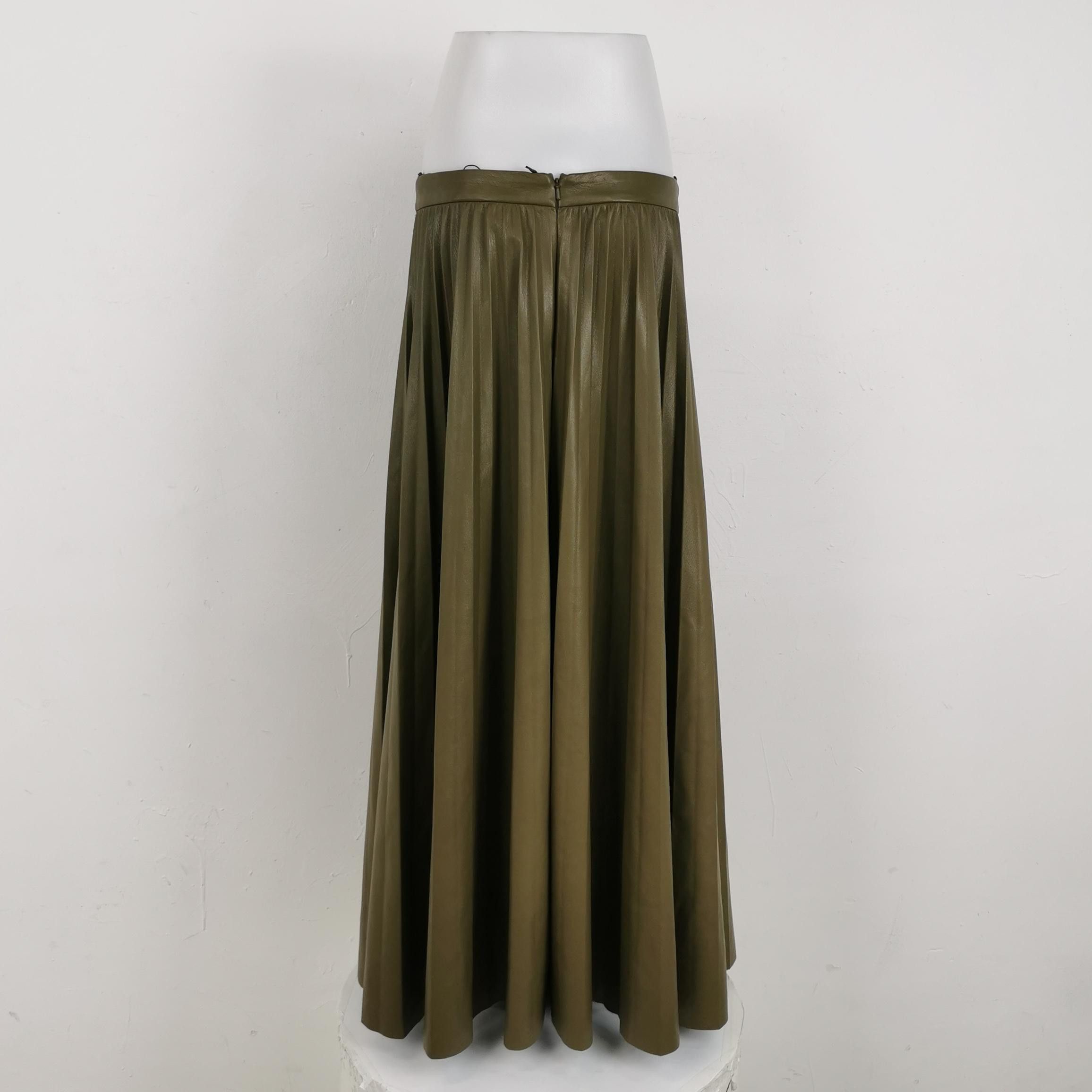 Weekend Max Mara Weekend Max Mara Solid Pleated Midi Skirt US14 Size 34" / US 12 / IT 48 - 3 Thumbnail