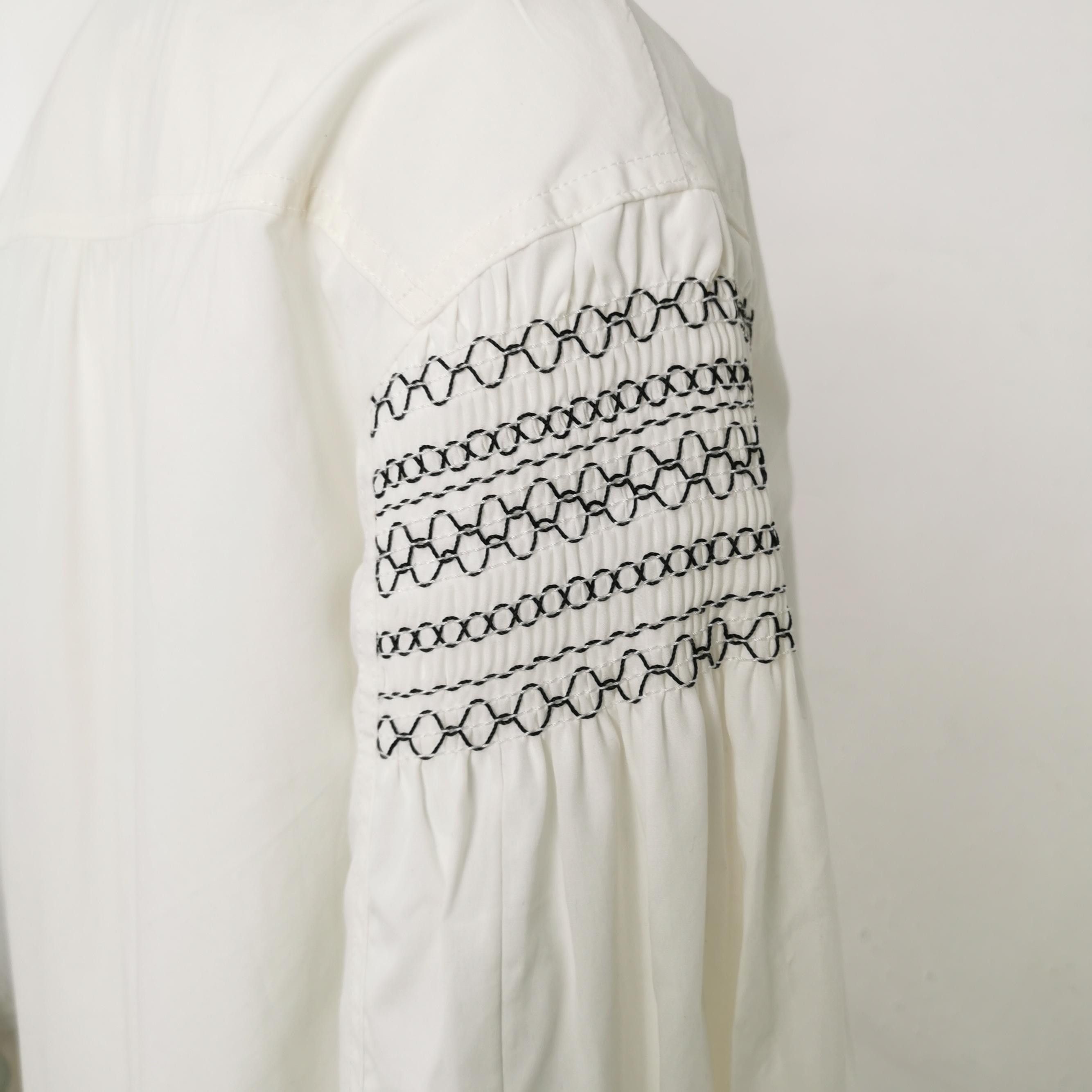 Weekend Max Mara Weekend Max Mara White Embroidered Sleeve Shirt L Size M / US 6-8 / IT 42-44 - 5 Thumbnail