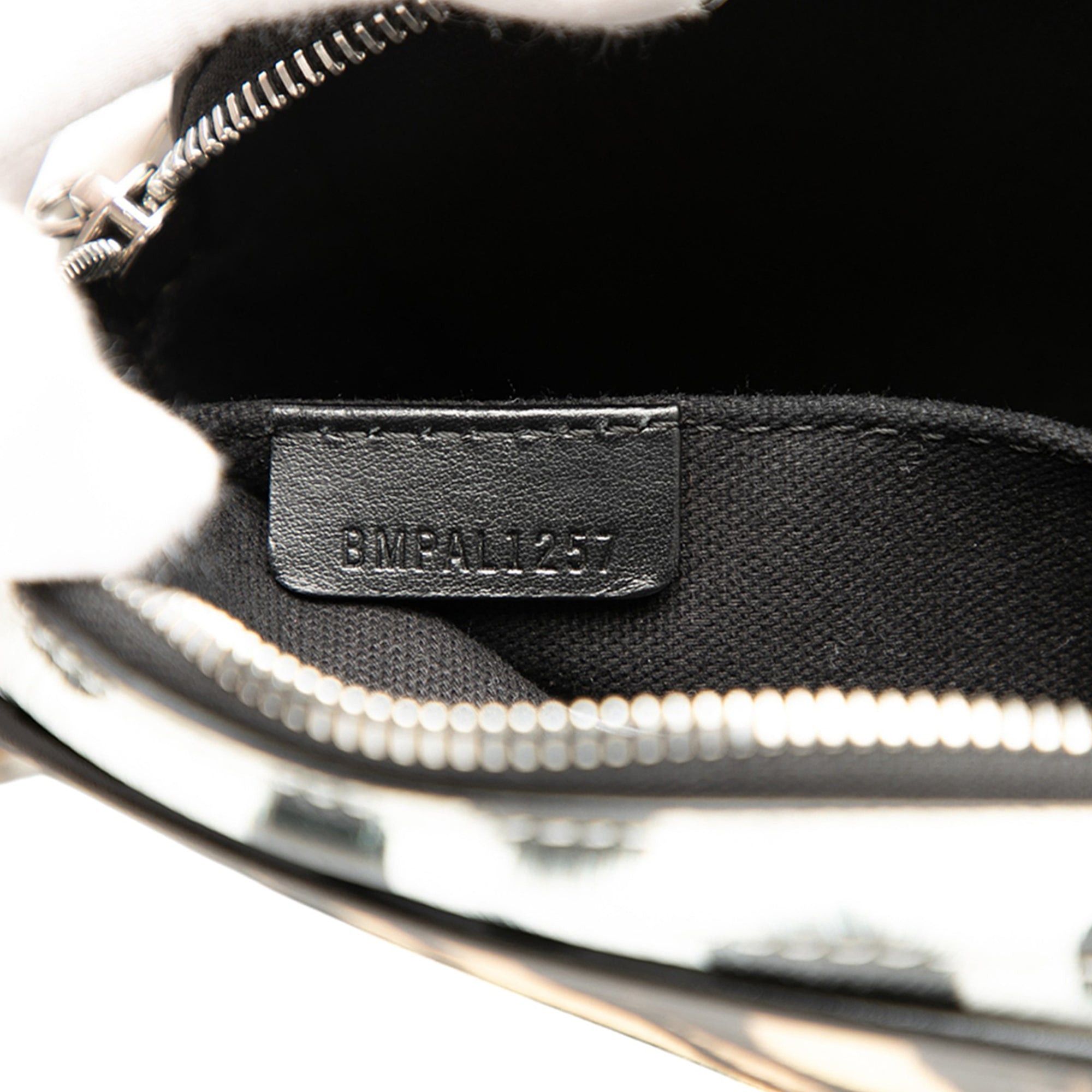 Burberry Leopard Printed Leather Camera Bag Size ONE SIZE - 6 Thumbnail