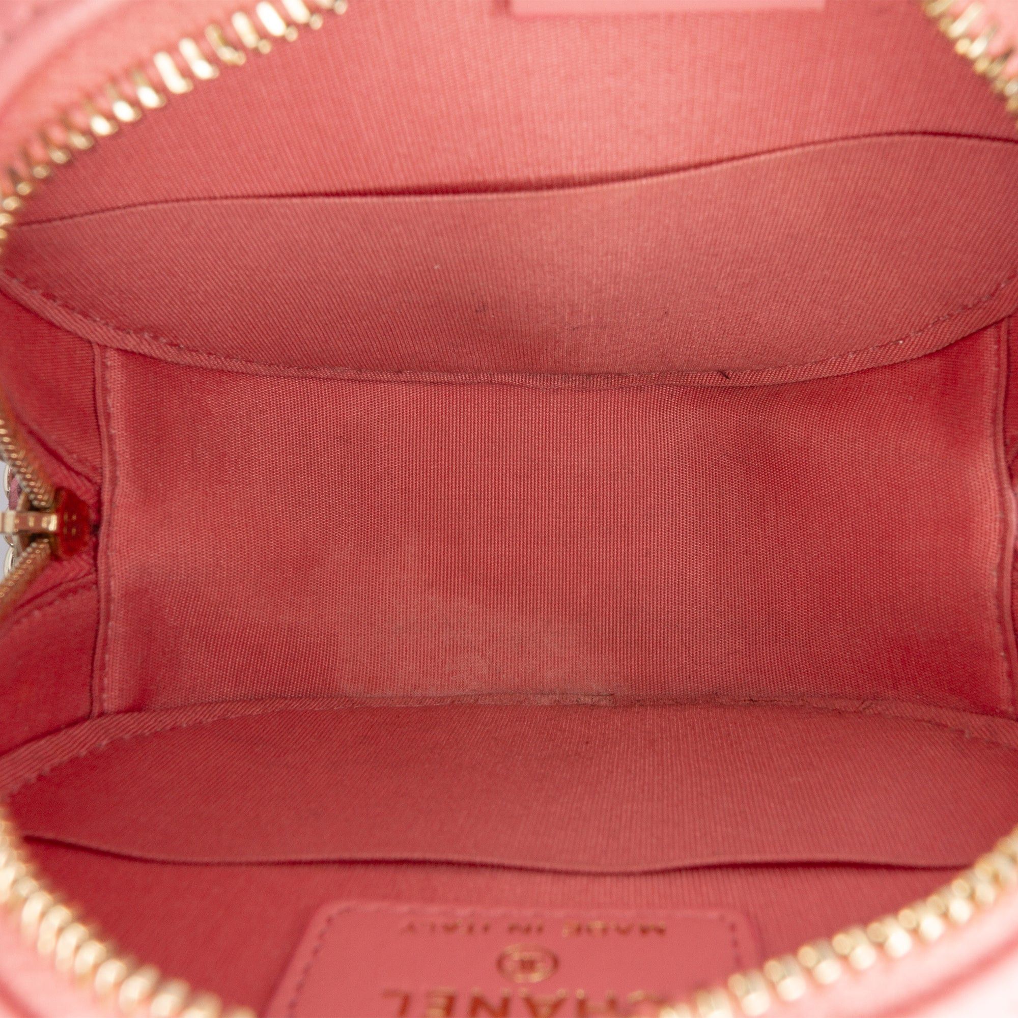 Chanel CC Embossed Caviar Camellia Round Clutch With Chain Size ONE SIZE - 4 Thumbnail