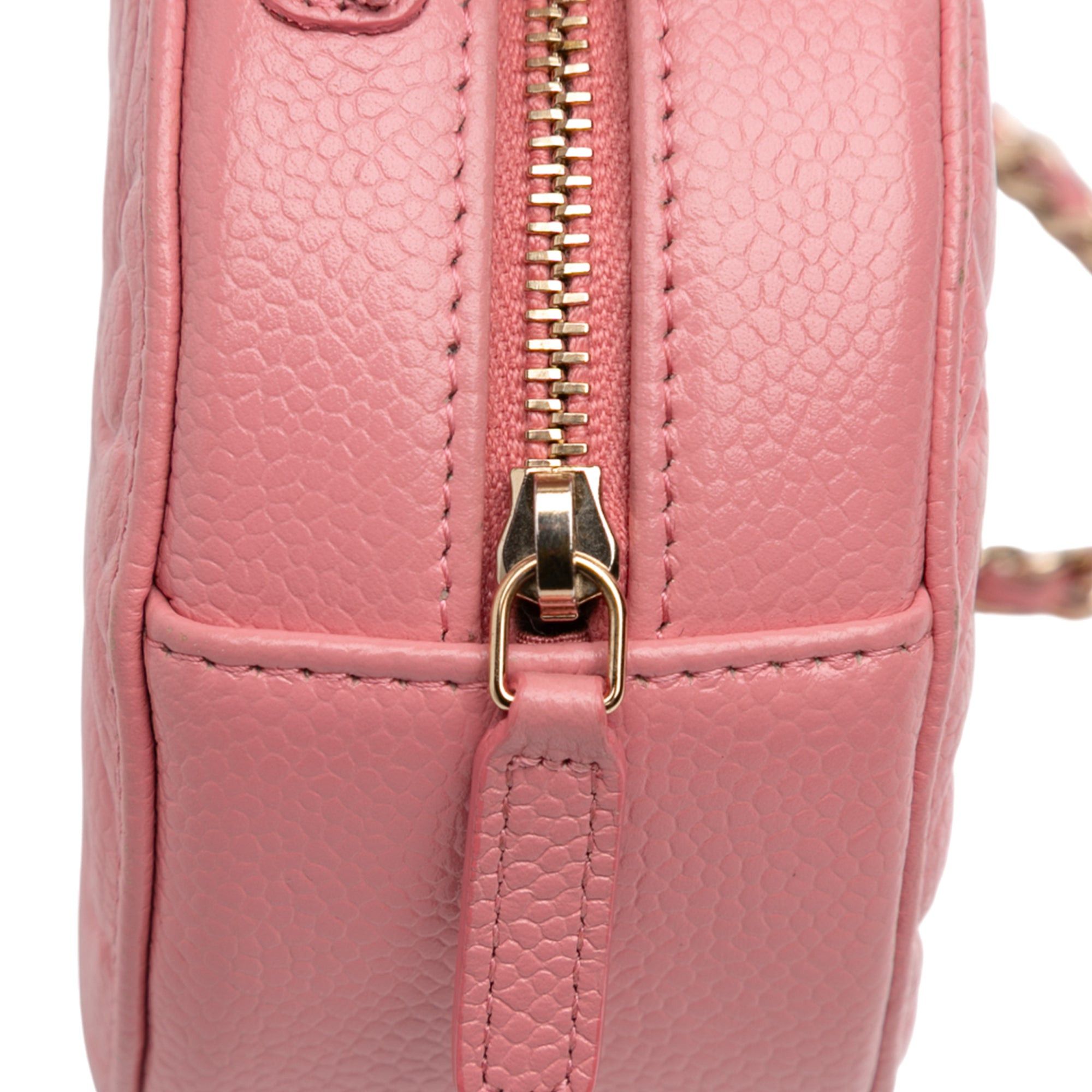Chanel CC Embossed Caviar Camellia Round Clutch With Chain Size ONE SIZE - 7 Thumbnail