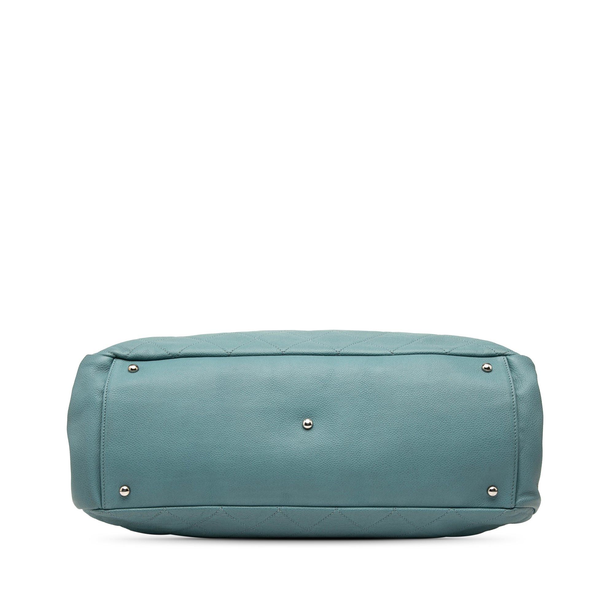 Quilted Caviar Timeless Tote XL