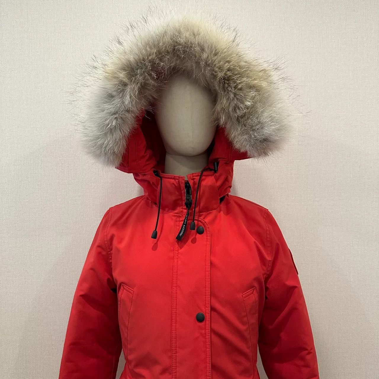 Canada Goose Canada Goose Red Mid-Length Parka Size XS / US 0-2 / IT 36-38 - 3 Thumbnail