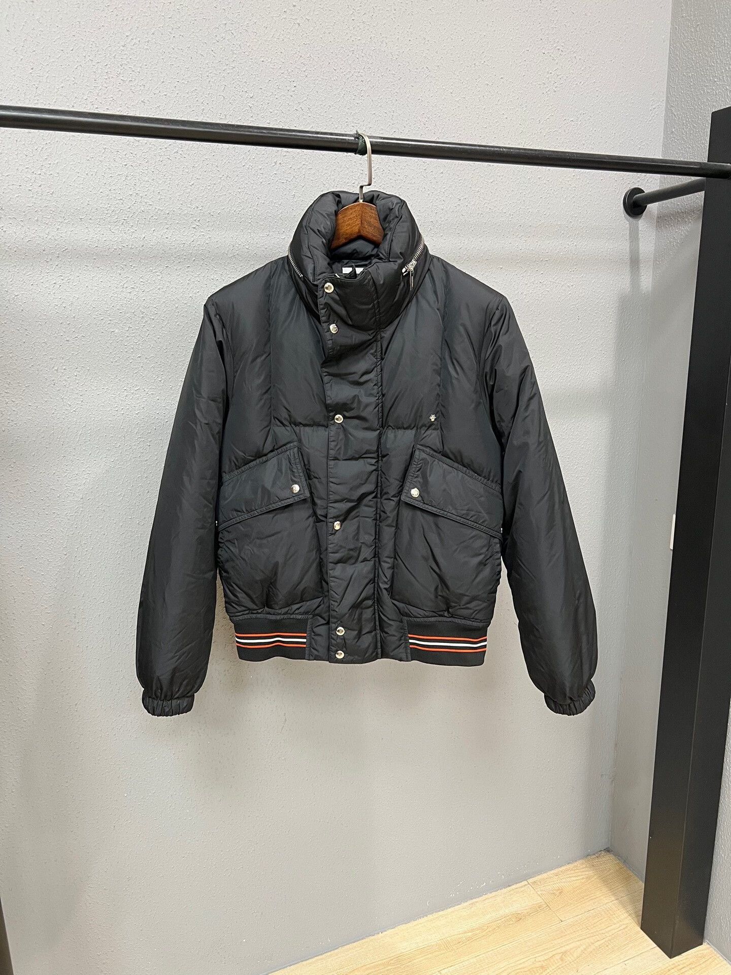 Dior Dior Bee Logo Down Jacket Size US S / EU 44-46 / 1 - 6 Thumbnail