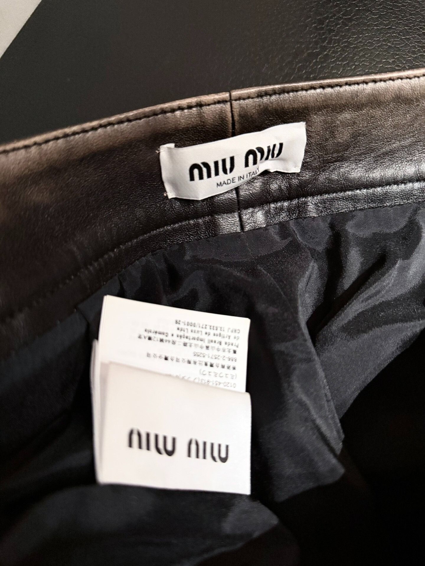 Miu Miu MiuMiu 24SS Brown Distressed Lambskin A-Line Shorts Size 36" / US 14 / IT 50 - 3 Thumbnail