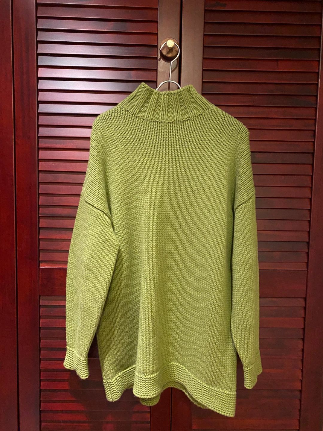 Alexander McQueen Alexander McQueen Women's Green Sweater XS Size XS / US 0-2 / IT 36-38 - 2 Thumbnail