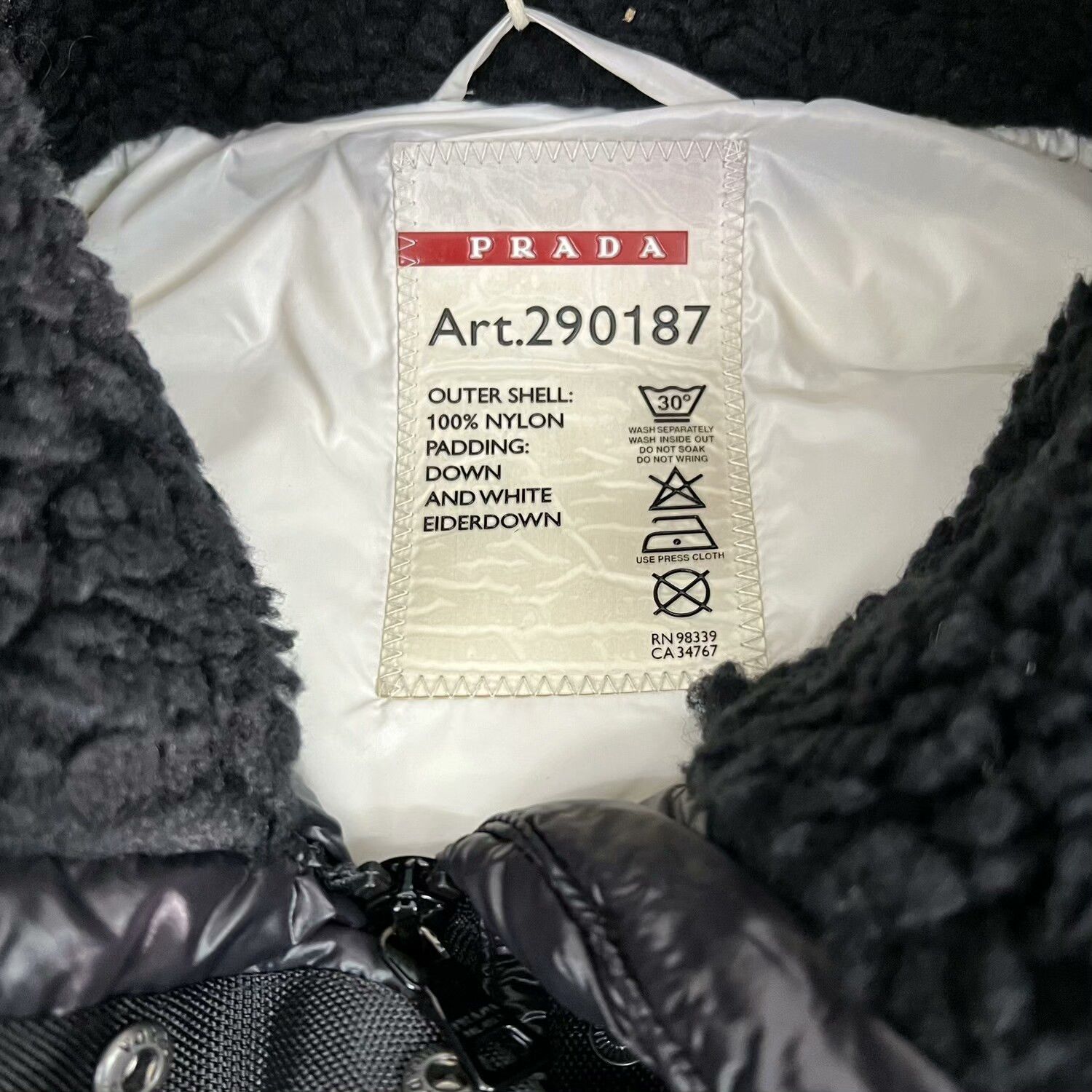 Prada Prada Black Down Jacket Size 42 Size US XS / EU 42 / 0 - 6 Thumbnail
