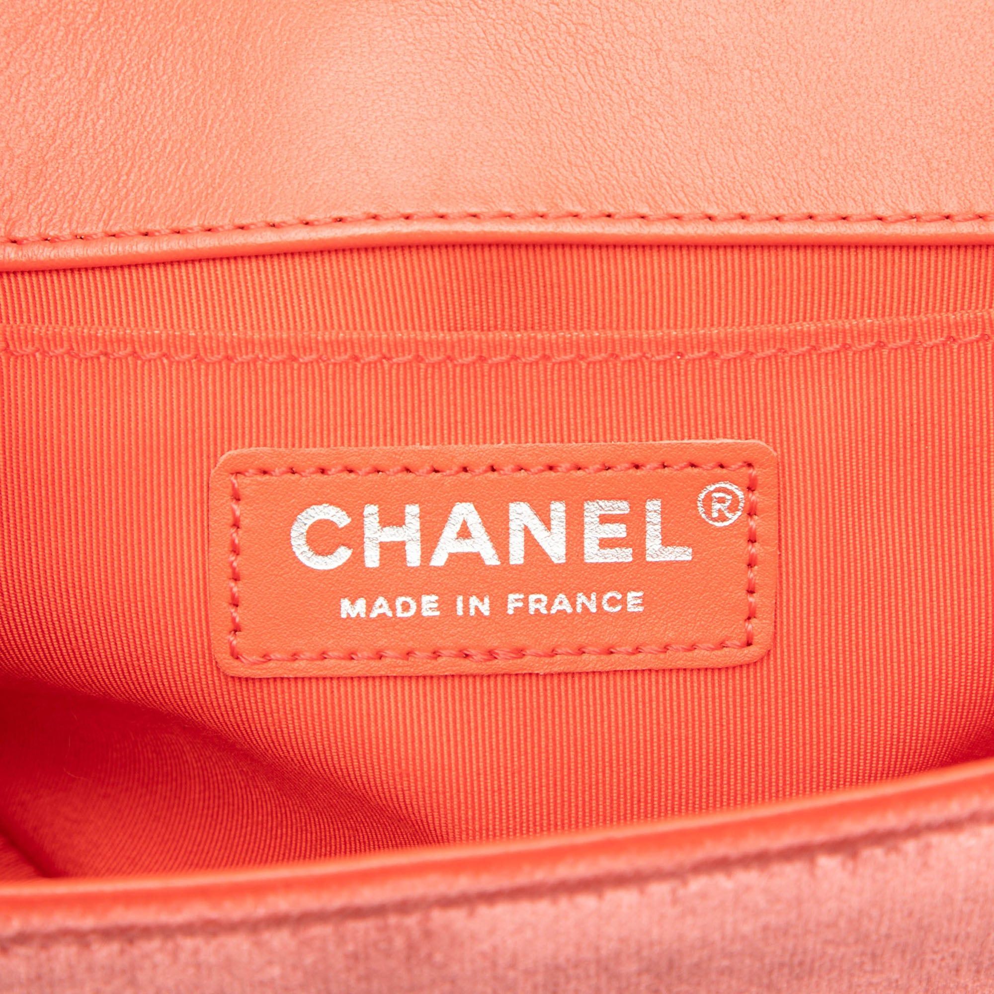 Chanel Old Medium Quilted Velvet Boy Flap Size ONE SIZE - 5 Thumbnail