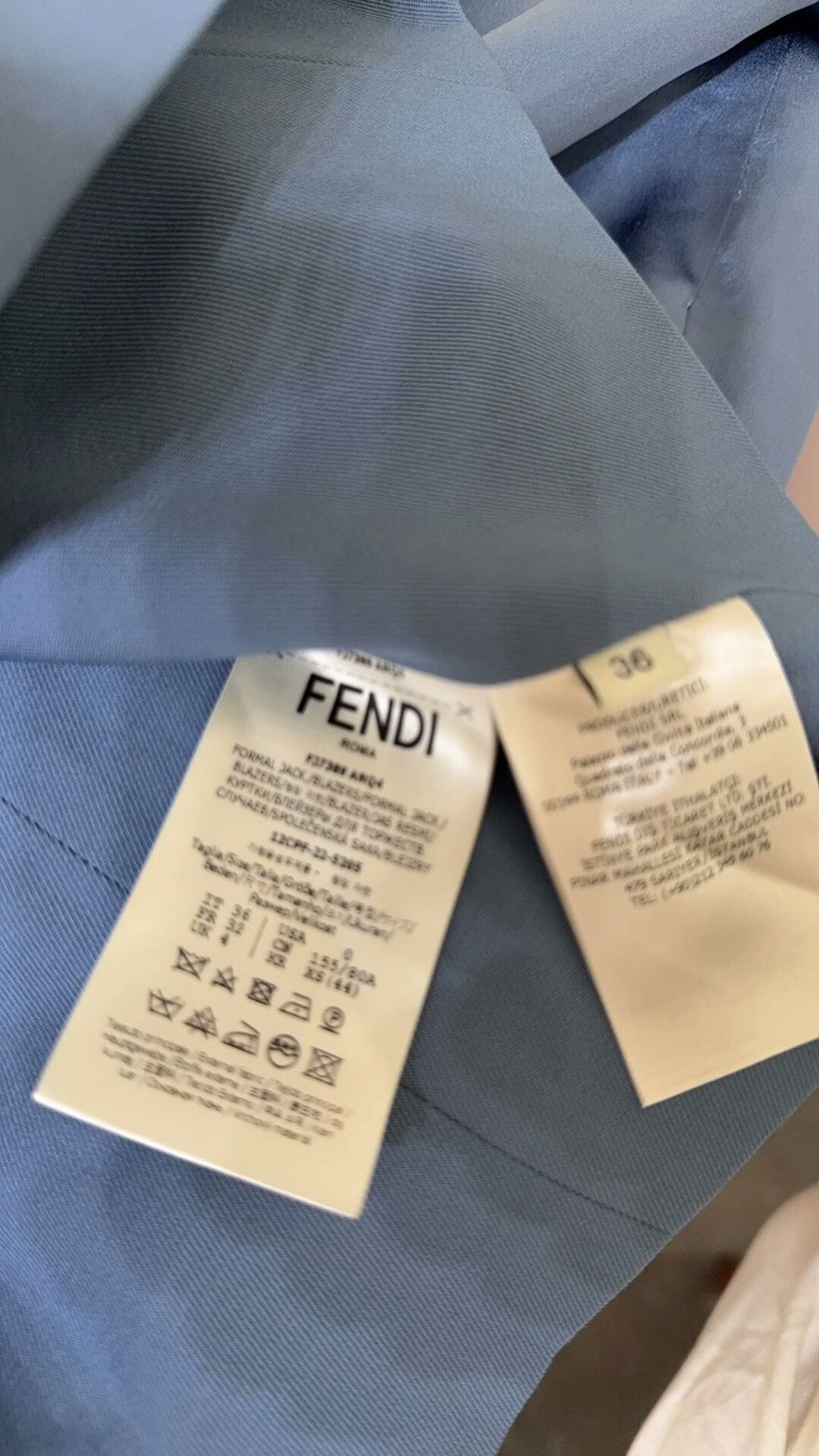 Fendi Fendi Blue Satin Blazer Size 36 Size XS / US 0-2 / IT 36-38 - 4 Thumbnail