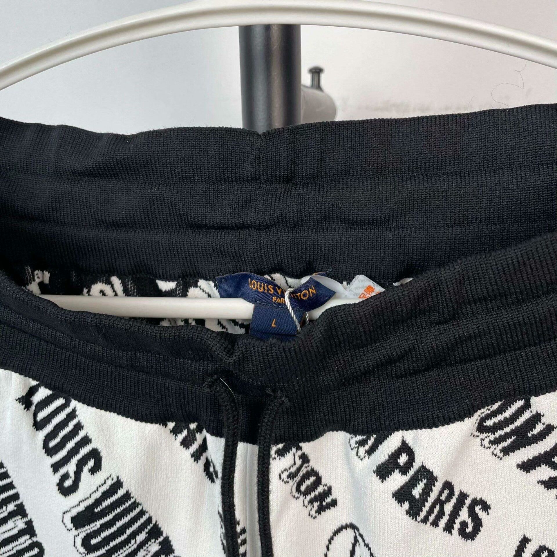 Louis Vuitton Louis Vuitton Men's Knit Sweatpants Size US 32 / EU 48 - 5 Thumbnail