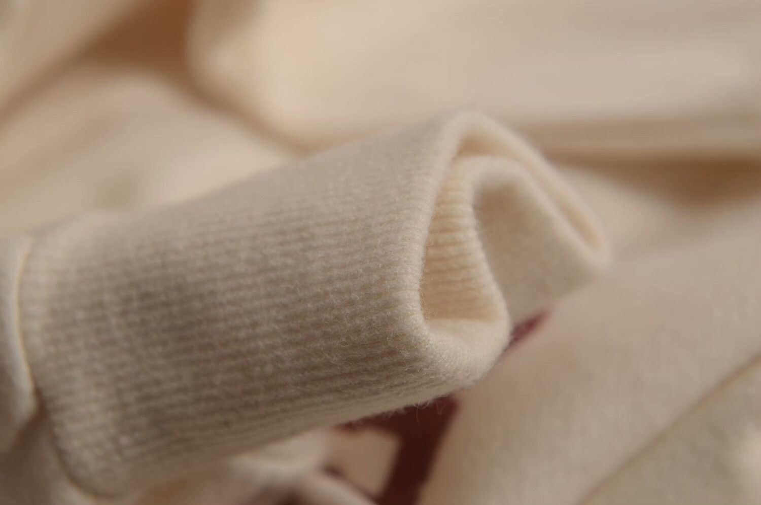 Celine Celine Cream Hoodie S Size Size S / US 4 / IT 40 - 5 Thumbnail