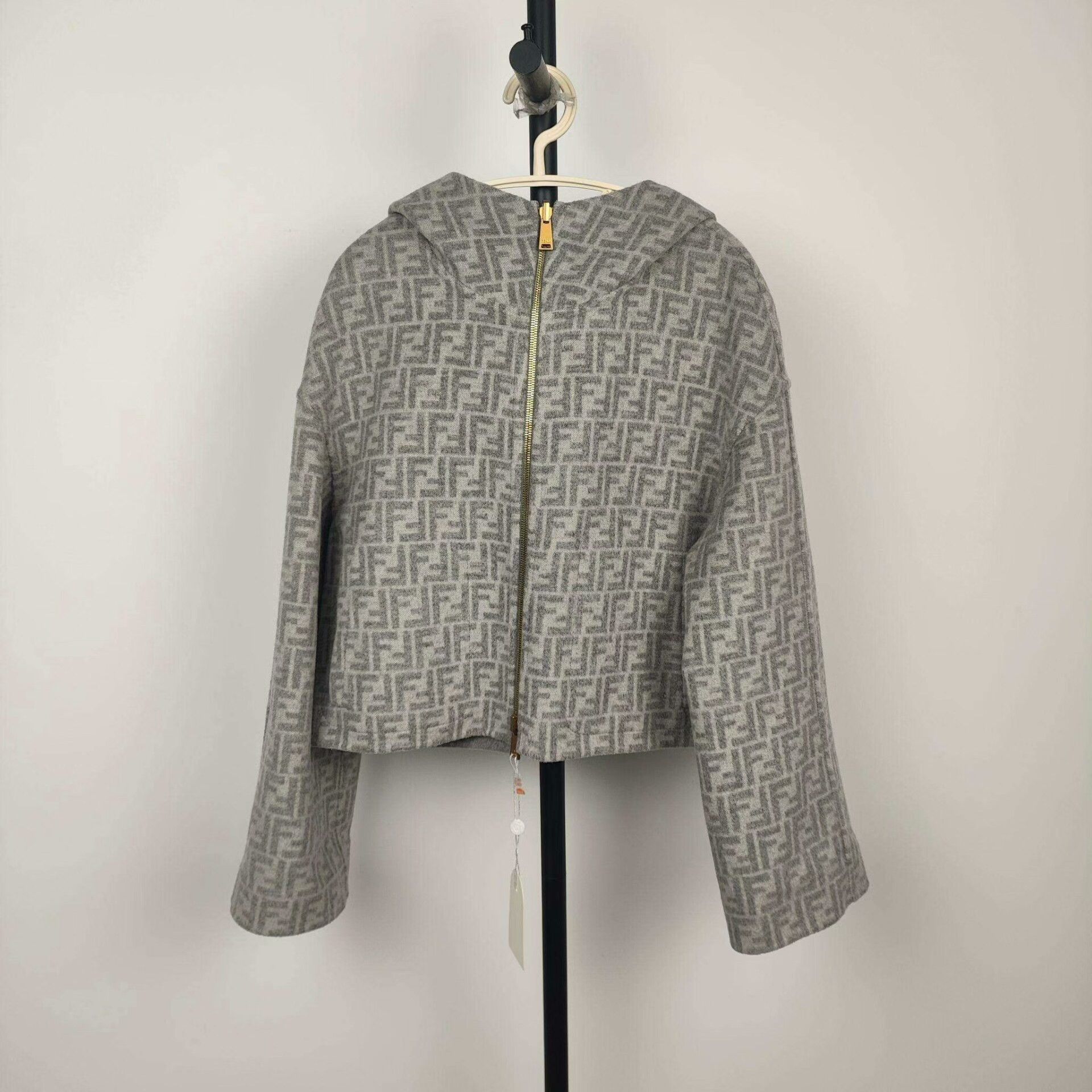 Fendi FENDI Double-Sided Gray Wool Hoodie Size S / US 4 / IT 40 - 2 Thumbnail