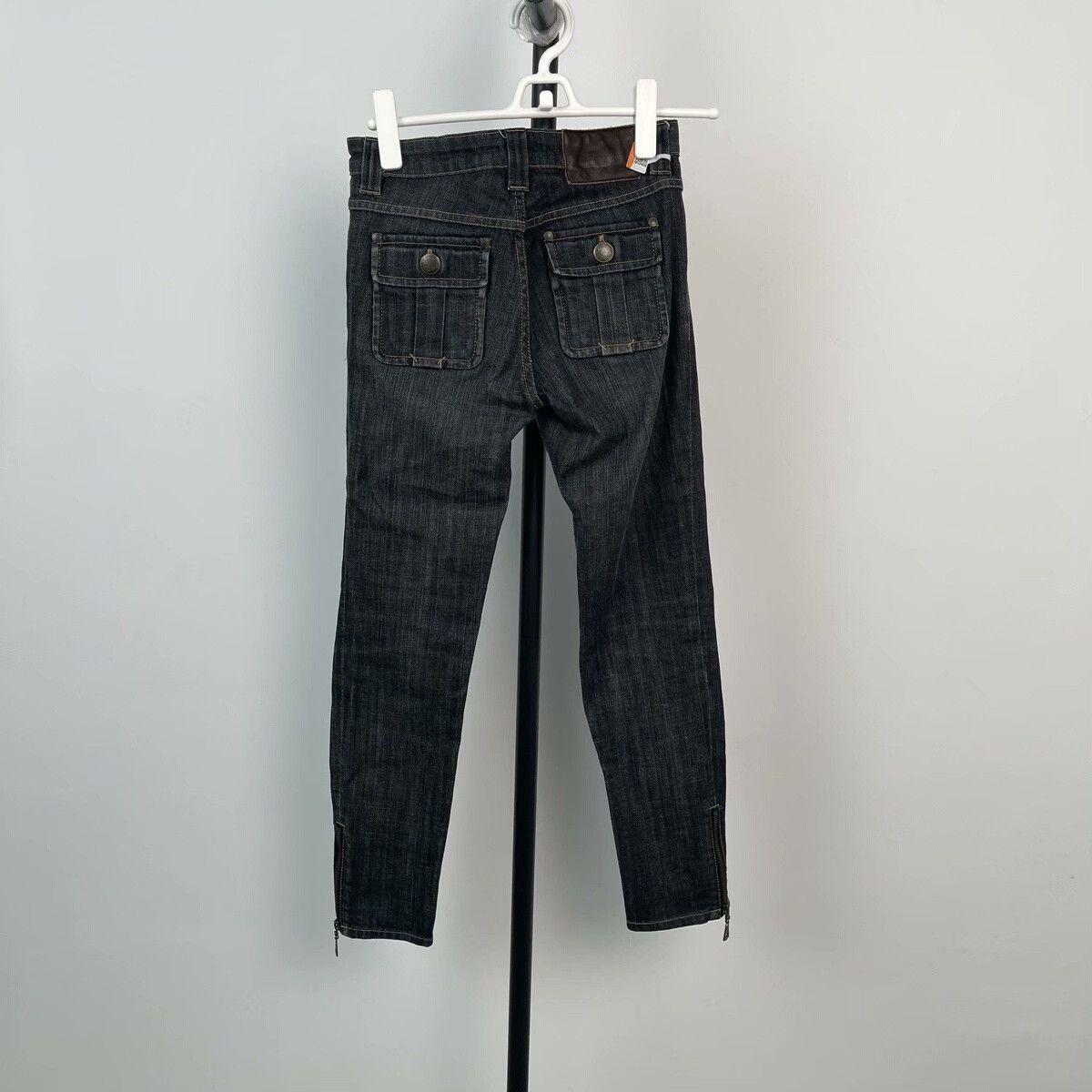 Louis Vuitton Louis Vuitton Gray Jeans Size 34 Italy Size US 34 / EU 50 - 2 Thumbnail