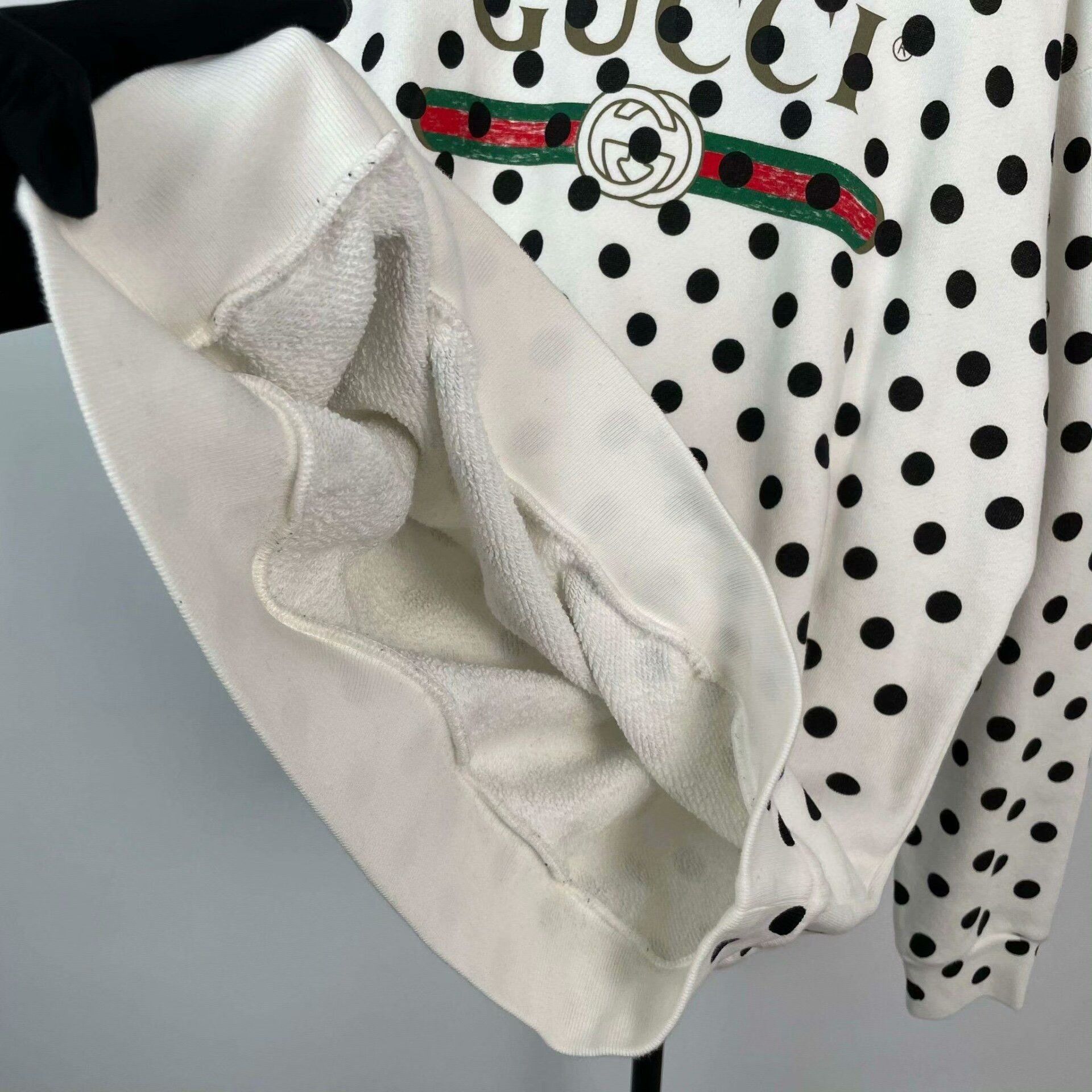 Gucci Gucci White Polka Dot Logo Sweatshirt S Size S / US 4 / IT 40 - 6 Thumbnail