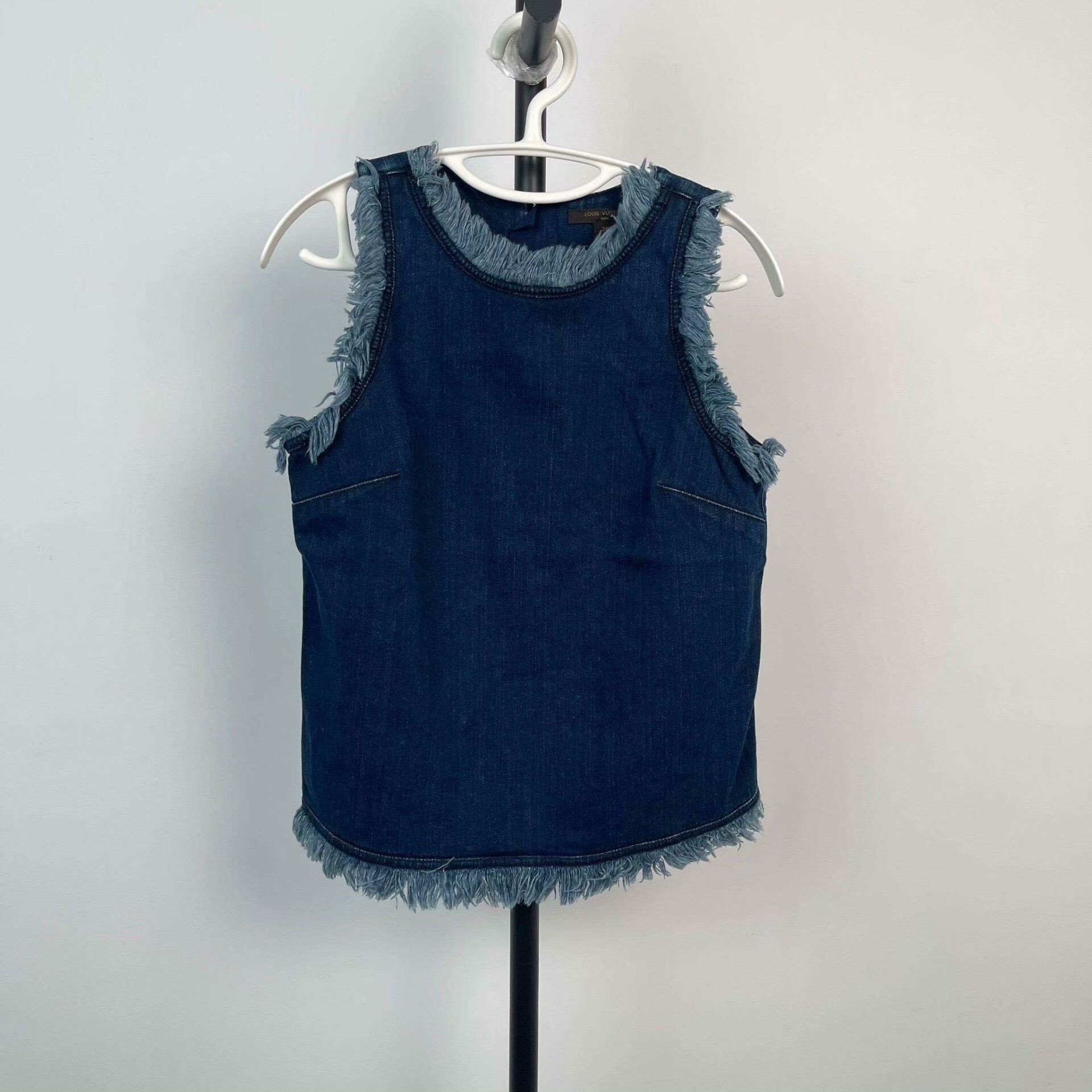 Louis Vuitton LV Denim Sleeveless Vest Size XS / US 0-2 / IT 36-38 - 2 Thumbnail