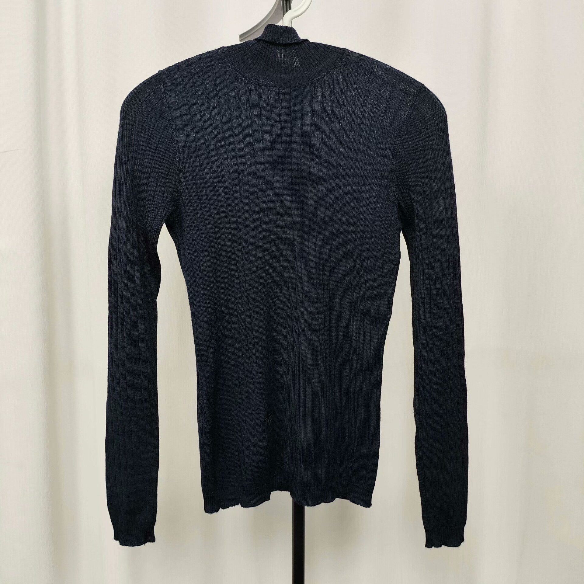 Dior Dior Cashmere Slim Turtleneck Sweater Size XXS / US 00 / IT 34 - 2 Thumbnail