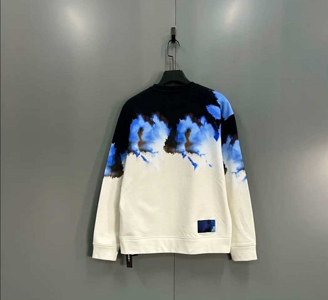 Fendi FENDI Gradient Print Crewneck Sweatshirt Size US S / EU 44-46 / 1 - 2 Thumbnail