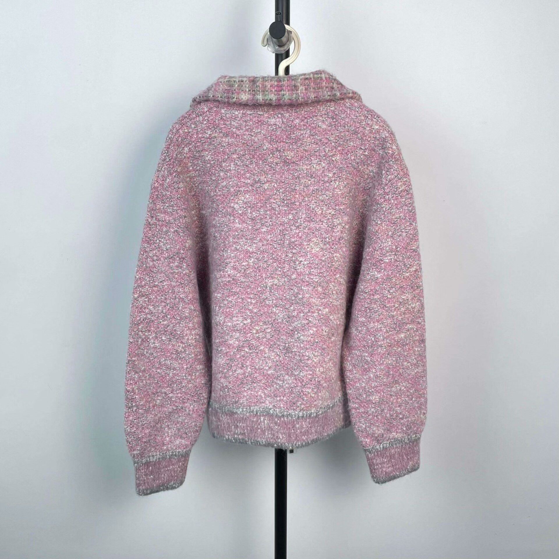 Chanel Chanel 25B Pink Tweed Jacket Size S / US 4 / IT 40 - 2 Thumbnail