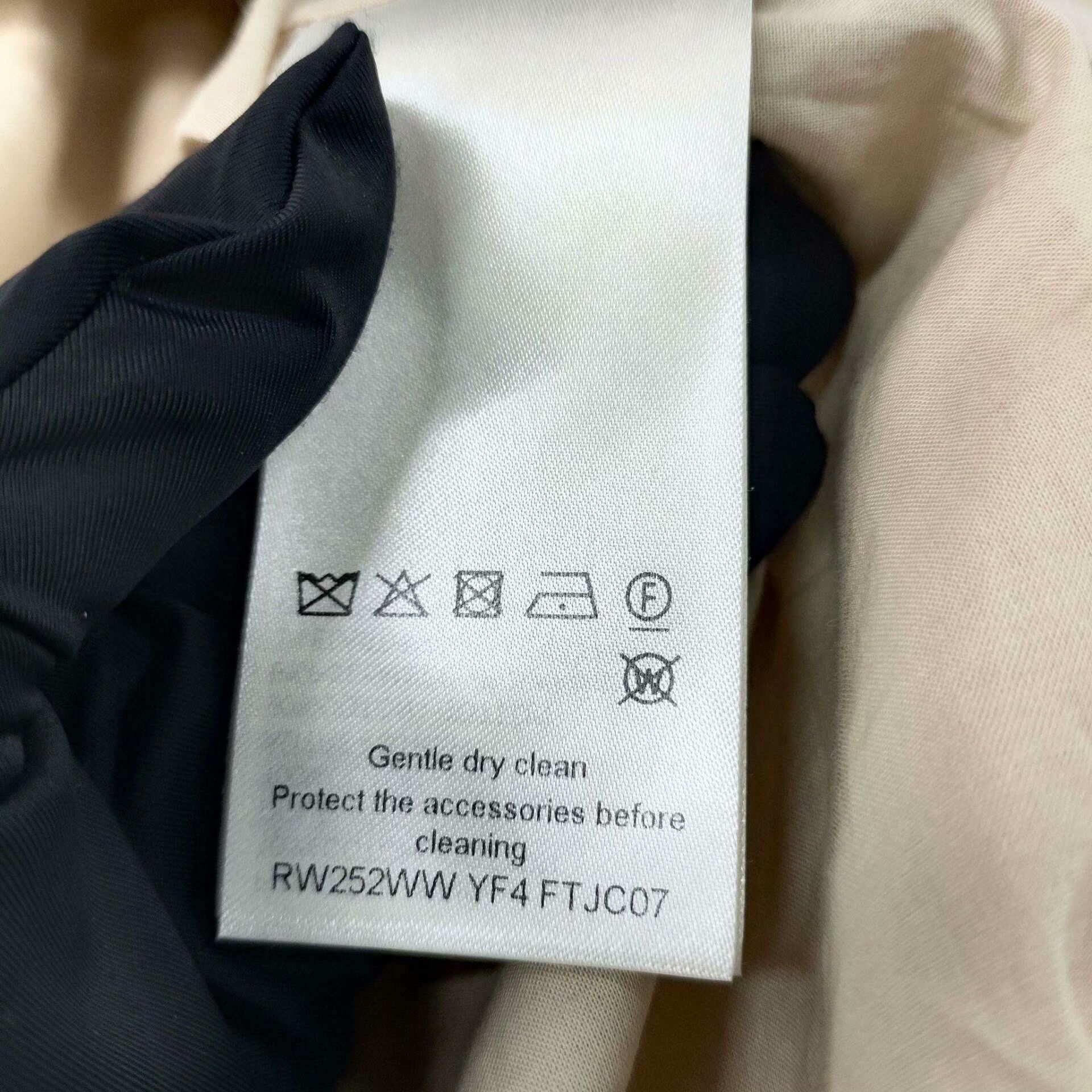 Louis Vuitton Louis Vuitton Khaki Ruffled Collar Jacket Size XS / US 0-2 / IT 36-38 - 9 Thumbnail
