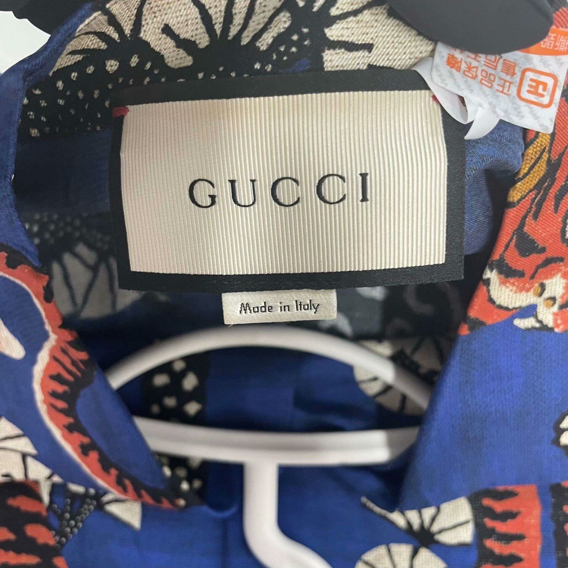 Gucci Gucci Printed Short-Sleeve Shirt Size US L / EU 52-54 / 3 - 3 Thumbnail