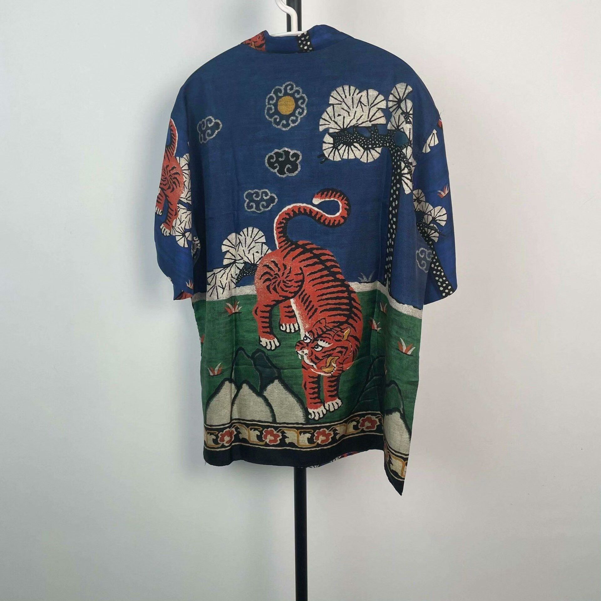 Gucci Gucci Printed Short-Sleeve Shirt Size US L / EU 52-54 / 3 - 2 Thumbnail