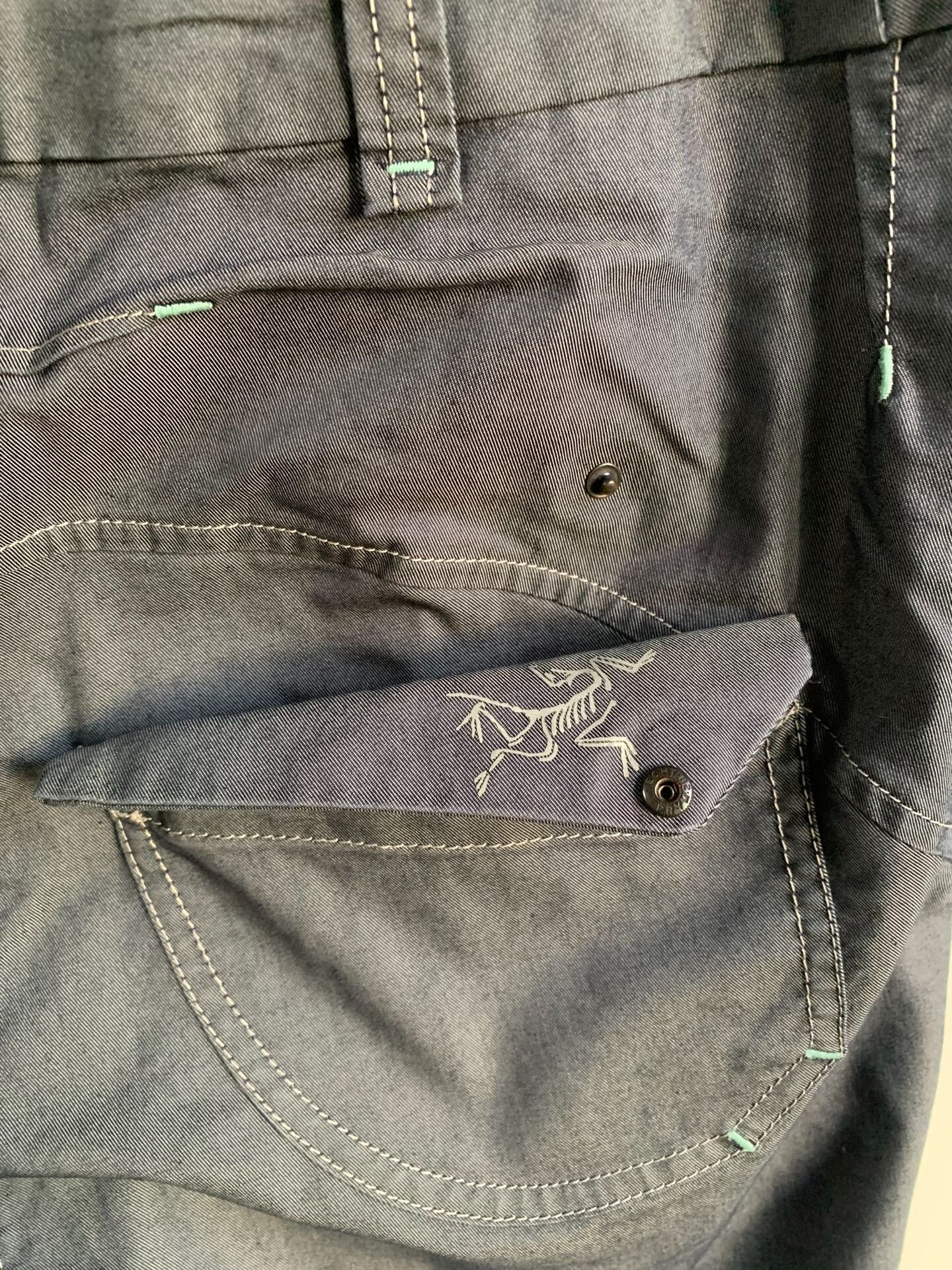 Arc'teryx ARC'TERYX Women's Cargo Pants 13714 Size 28" / US 6 / IT 42 - 8 Thumbnail