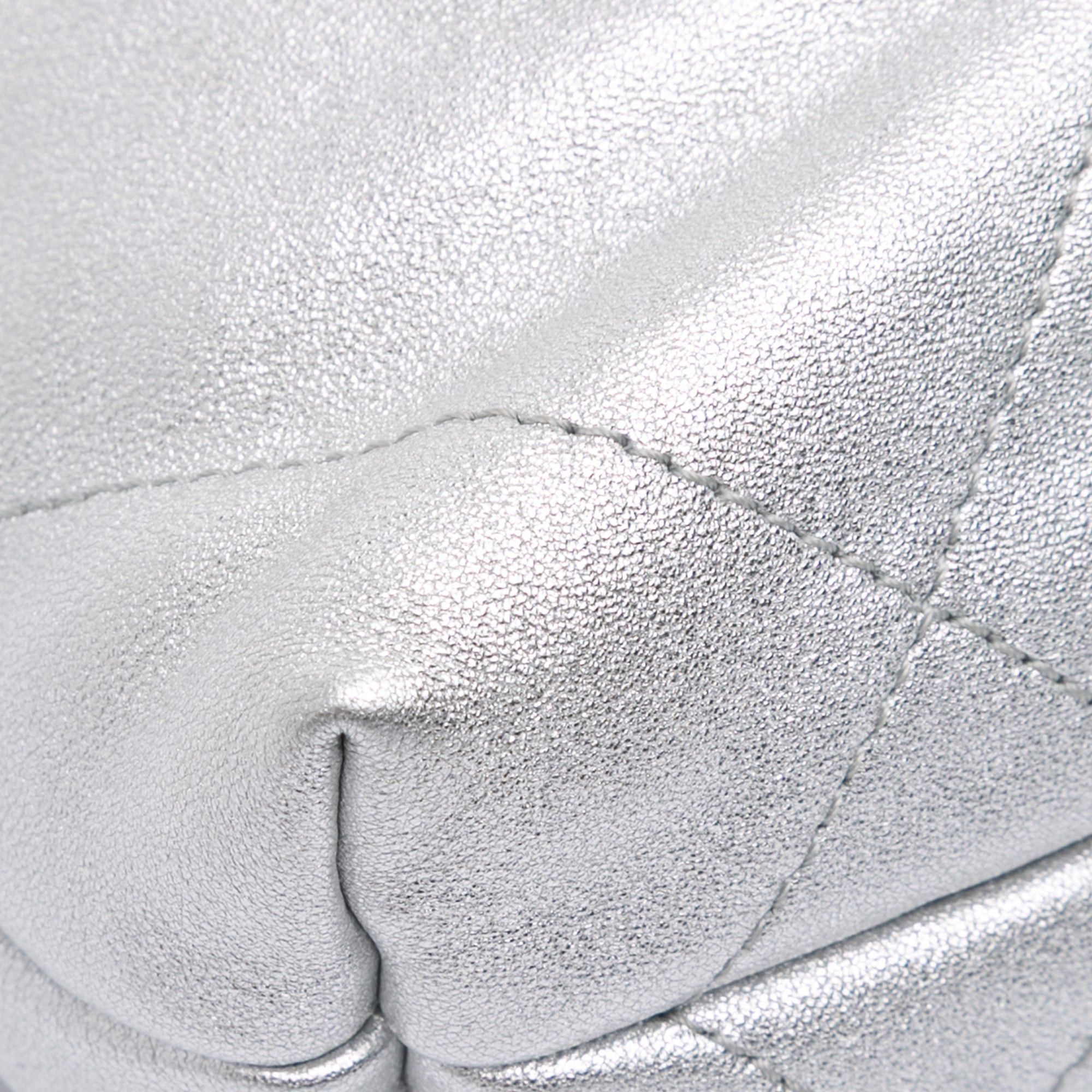 Chanel Mini Metallic Calfskin 22 Satchel Size ONE SIZE - 9 Thumbnail