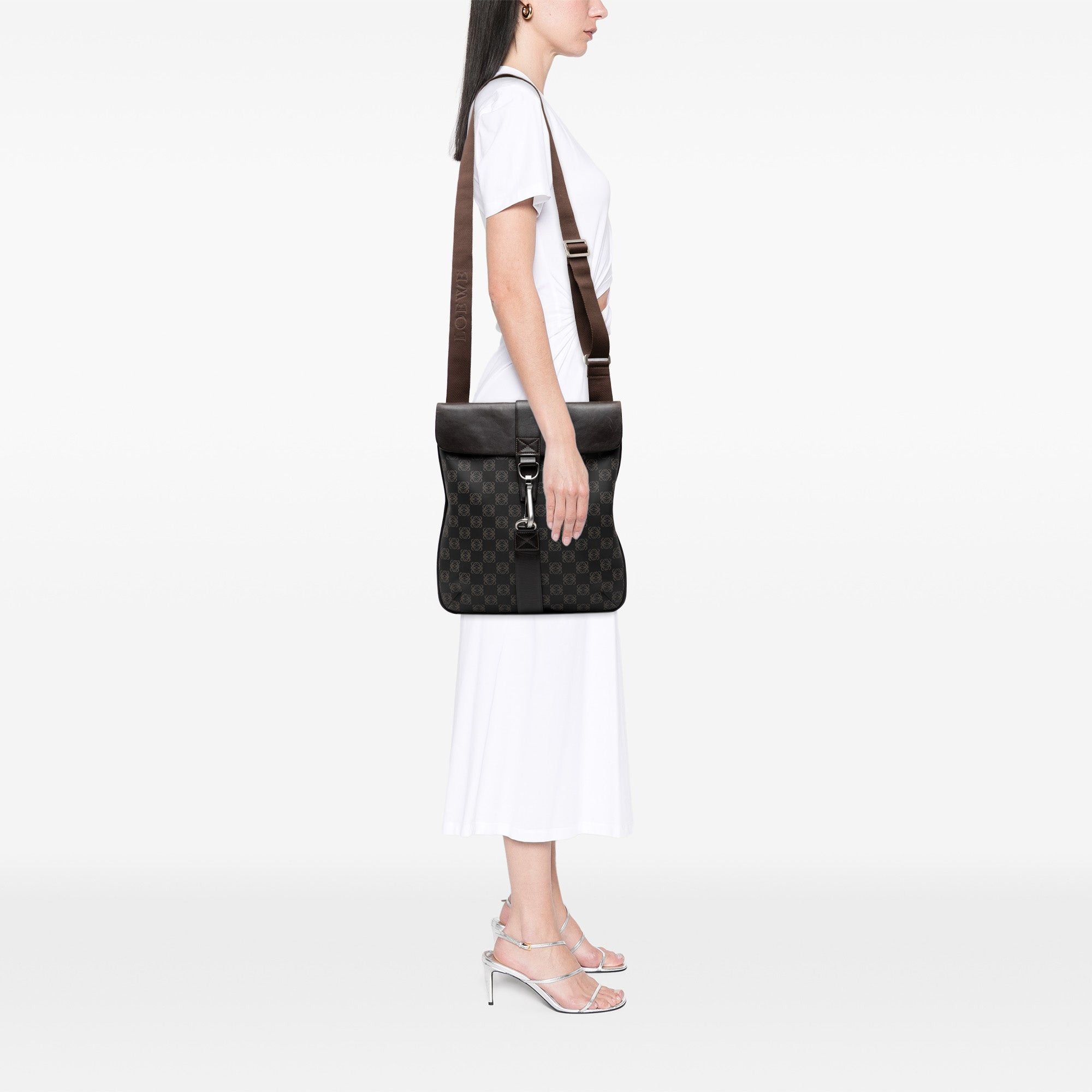 Loewe Anagram Coated Canvas Crossbody Size ONE SIZE - 7 Thumbnail
