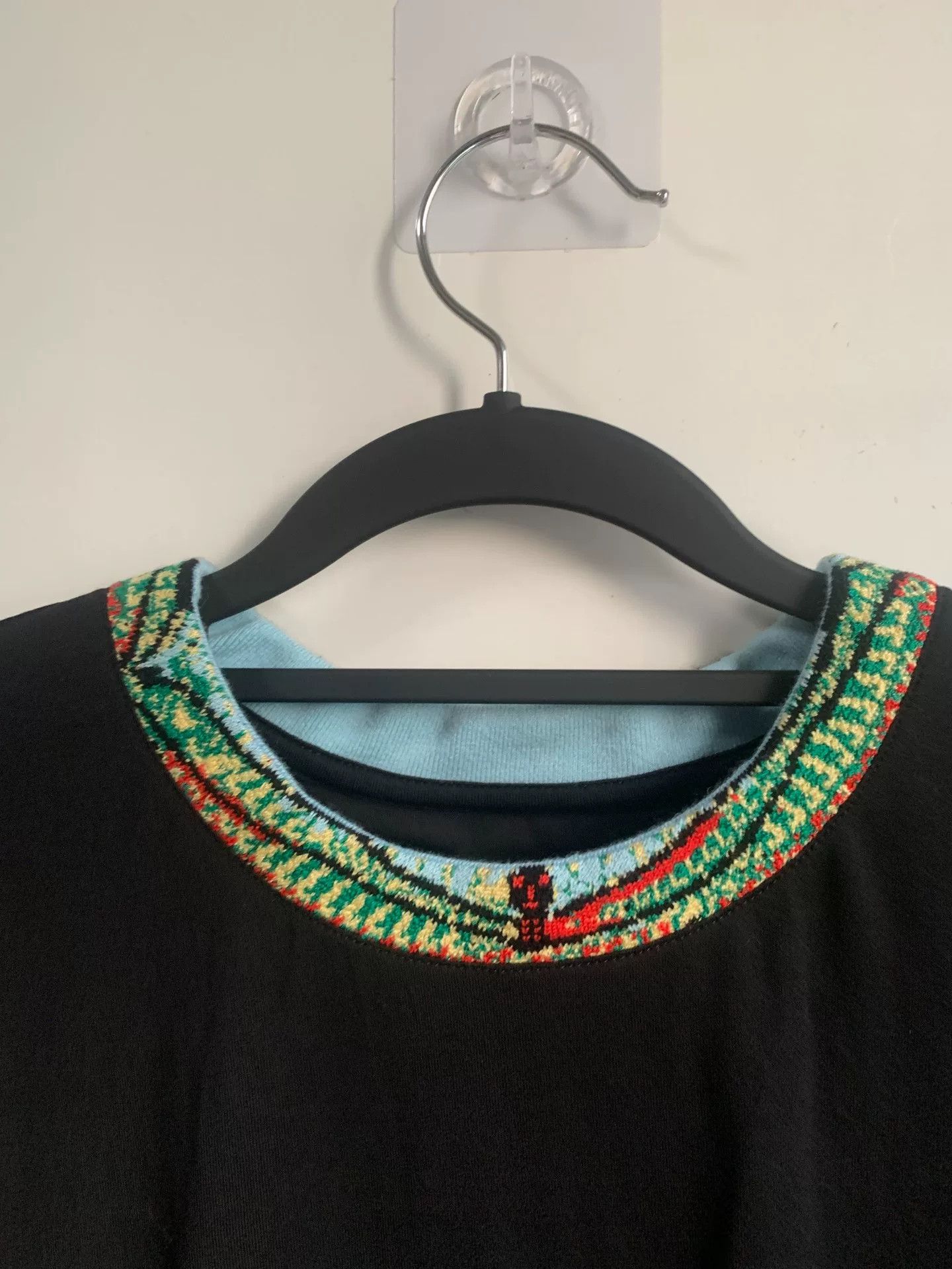 Givenchy Givenchy New Logo Embroidered Black T-Shirt Size US L / EU 52-54 / 3 - 3 Thumbnail