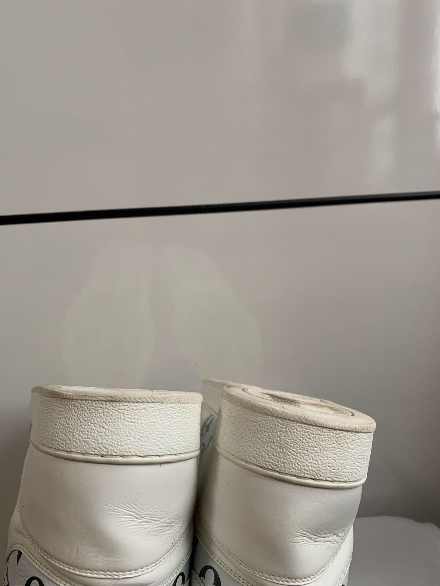 Louis Vuitton Louis Vuitton White Monogram High-Top Sneakers Size US 9 / EU 42 - 7 Thumbnail