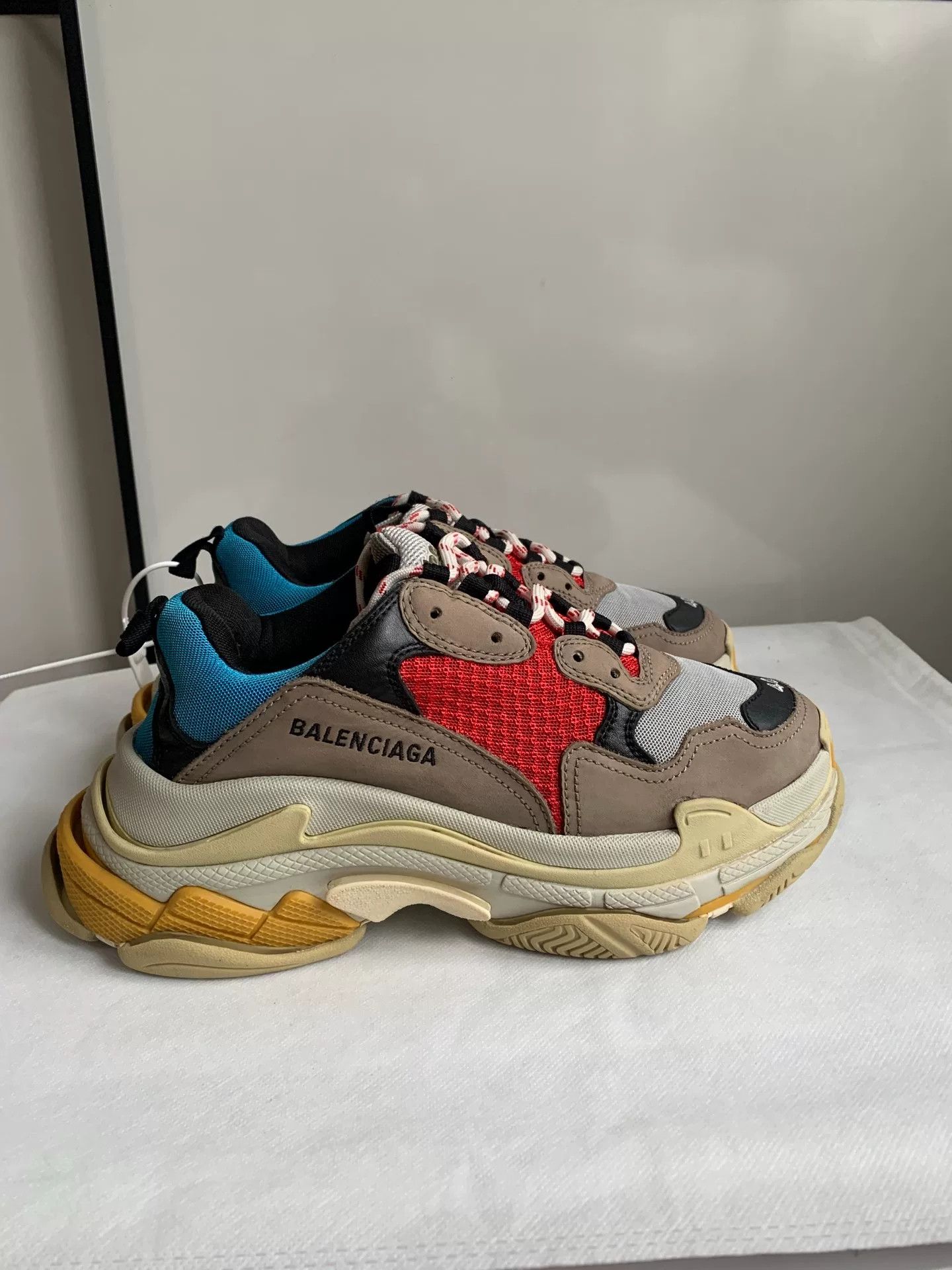 Balenciaga Balenciaga Dad Shoes Size 40 Red Blue Size US 7 / EU 40 - 3 Thumbnail