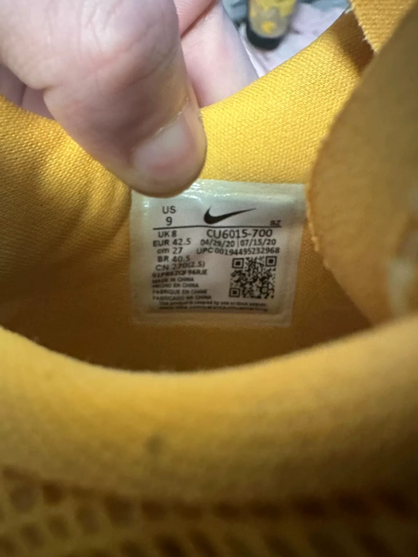 Off-White Off-White x Nike Rubber Dunk University Gold Size US 9.5 / EU 42-43 - 4 Thumbnail