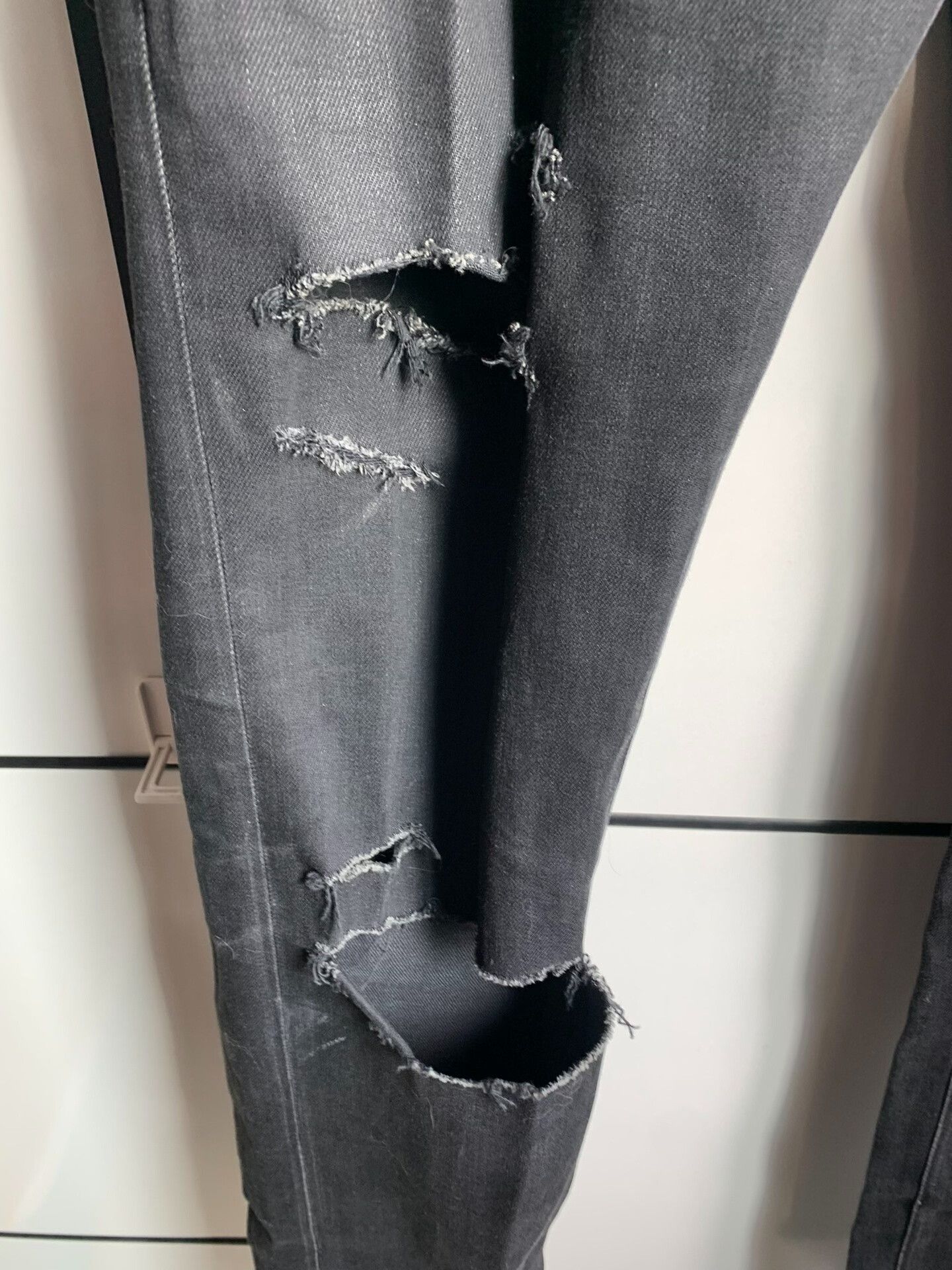 Saint Laurent Paris Saint Laurent Black Distressed Jeans Size US 32 / EU 48 - 7 Thumbnail