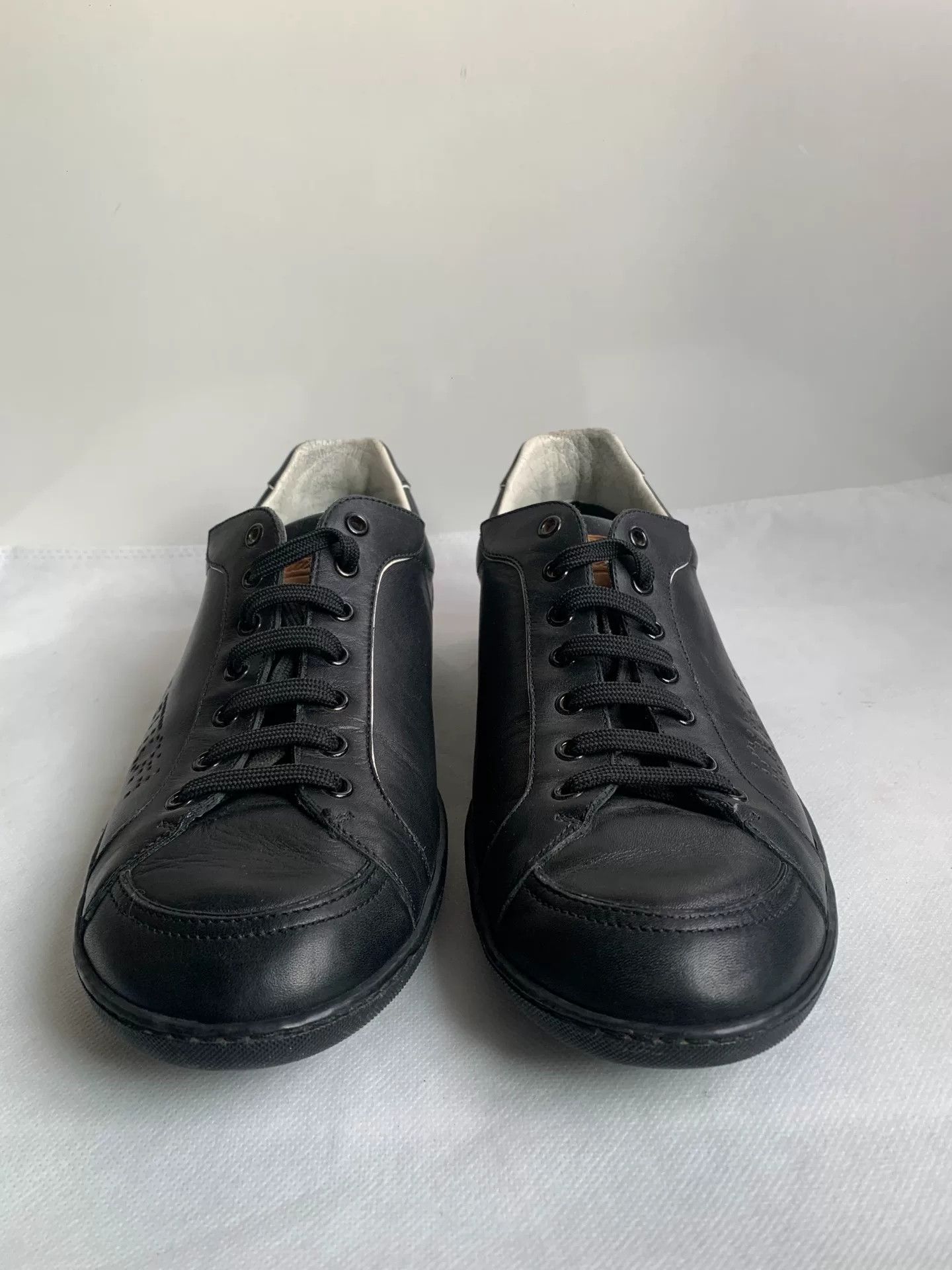 Louis Vuitton Louis Vuitton Men's Casual Shoes Size US 8 / EU 41 - 2 Thumbnail
