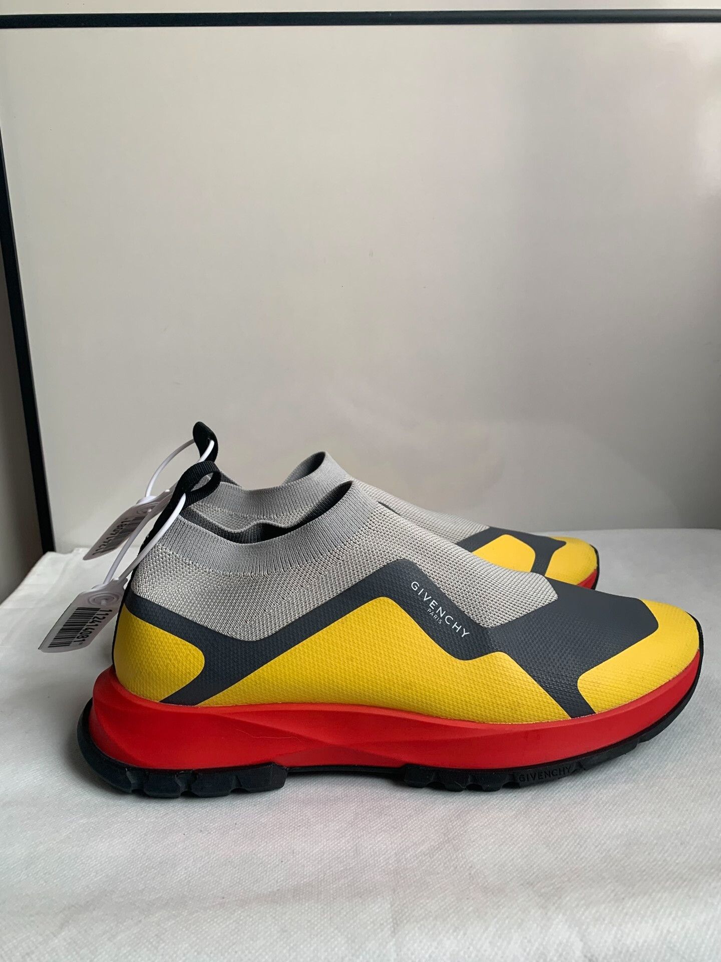 Givenchy Givenchy SPECTRE Knit Sneakers Size US 9 / EU 42 - 3 Thumbnail